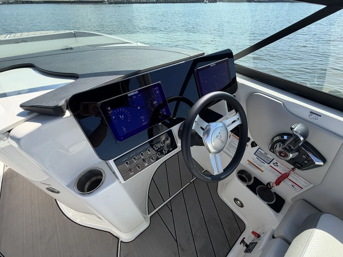 2025 Sea Ray SDX 270 Surf Image Thumbnail #26