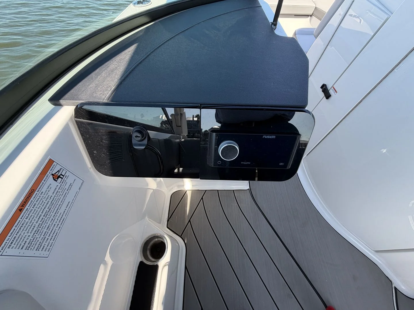 2025 Sea Ray SDX 270 Surf Image Thumbnail #30