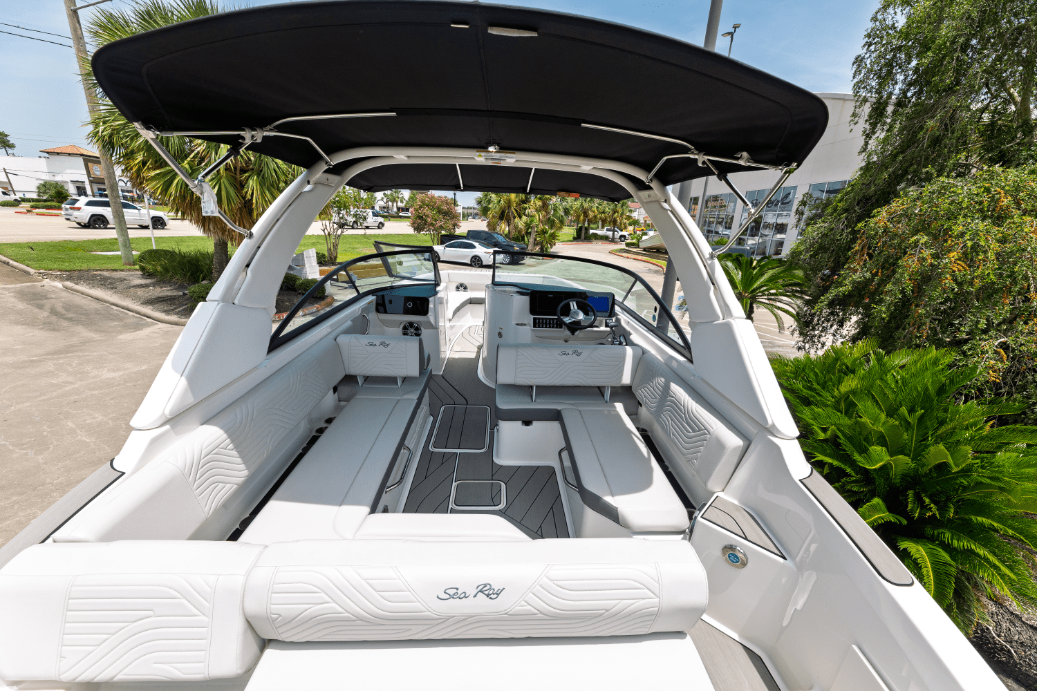 2025 Sea Ray SDX 270 Surf Image Thumbnail #5