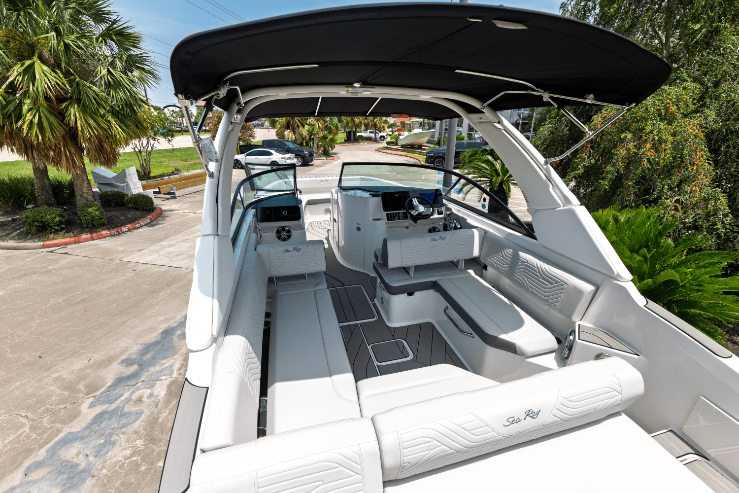 2025 Sea Ray SDX 270 Surf Image Thumbnail #21