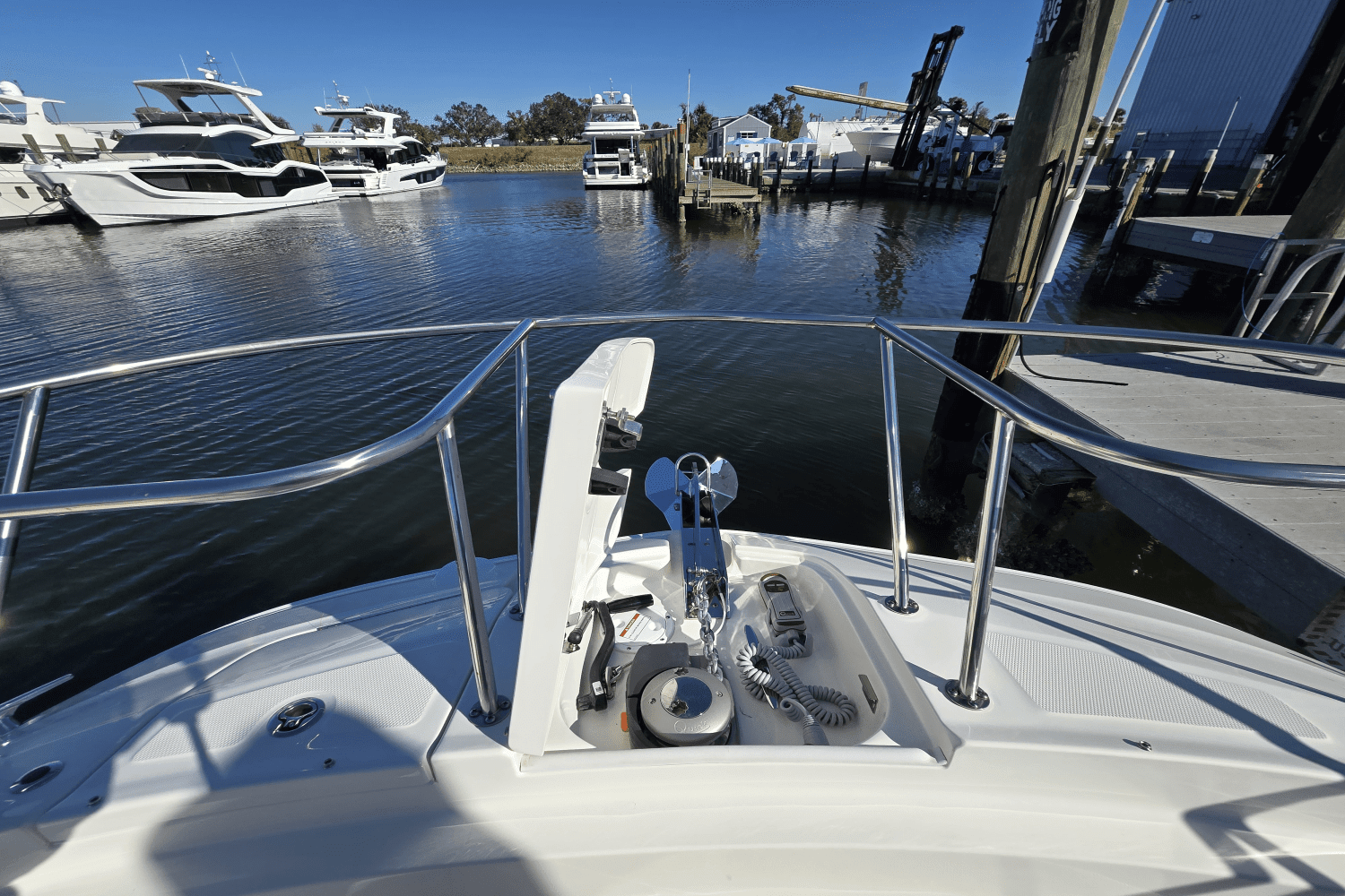 2025 Sea Ray Sundancer 320 Outboard Image Thumbnail #16