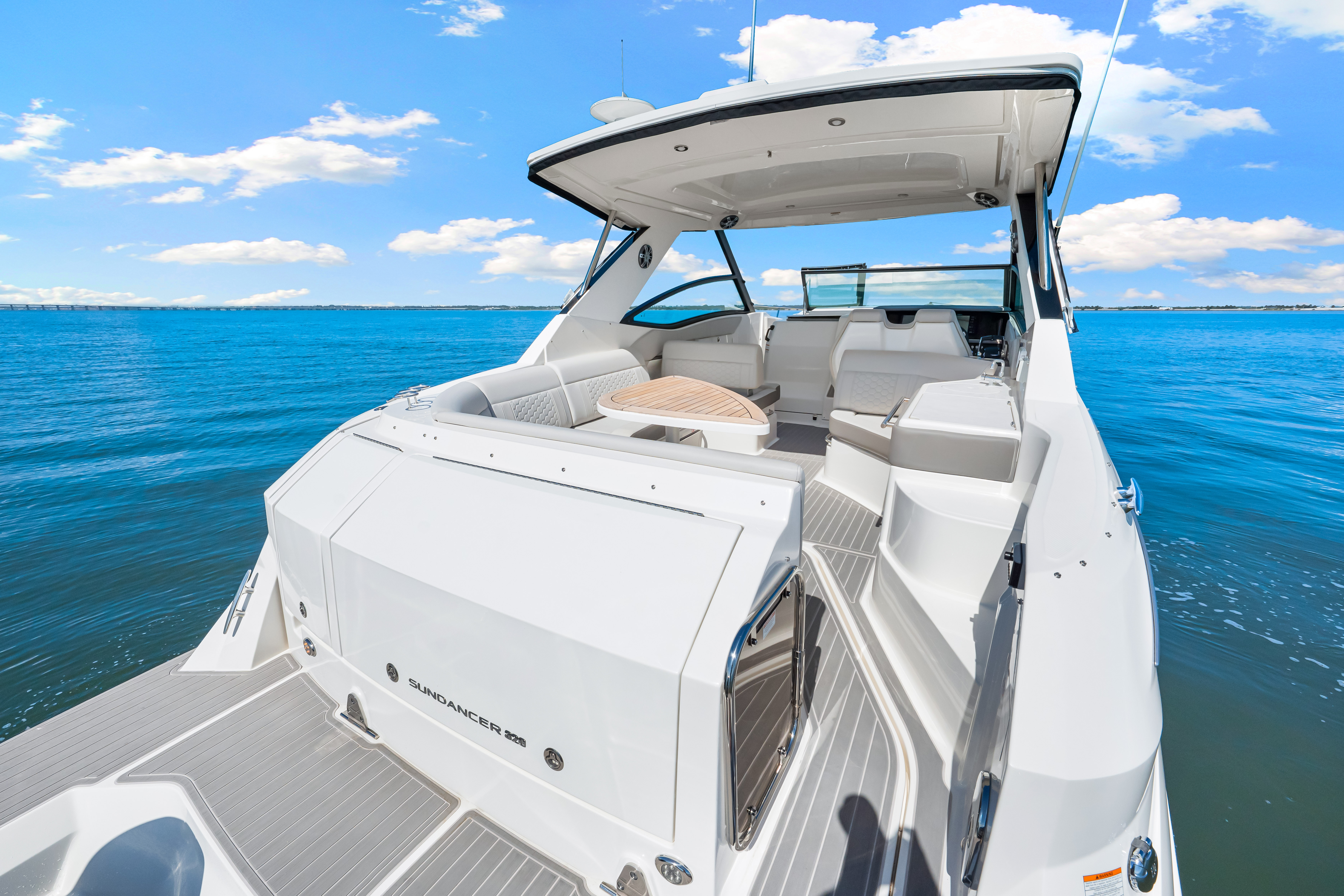 2025 Sea Ray Sundancer 320 Outboard Image Thumbnail #16