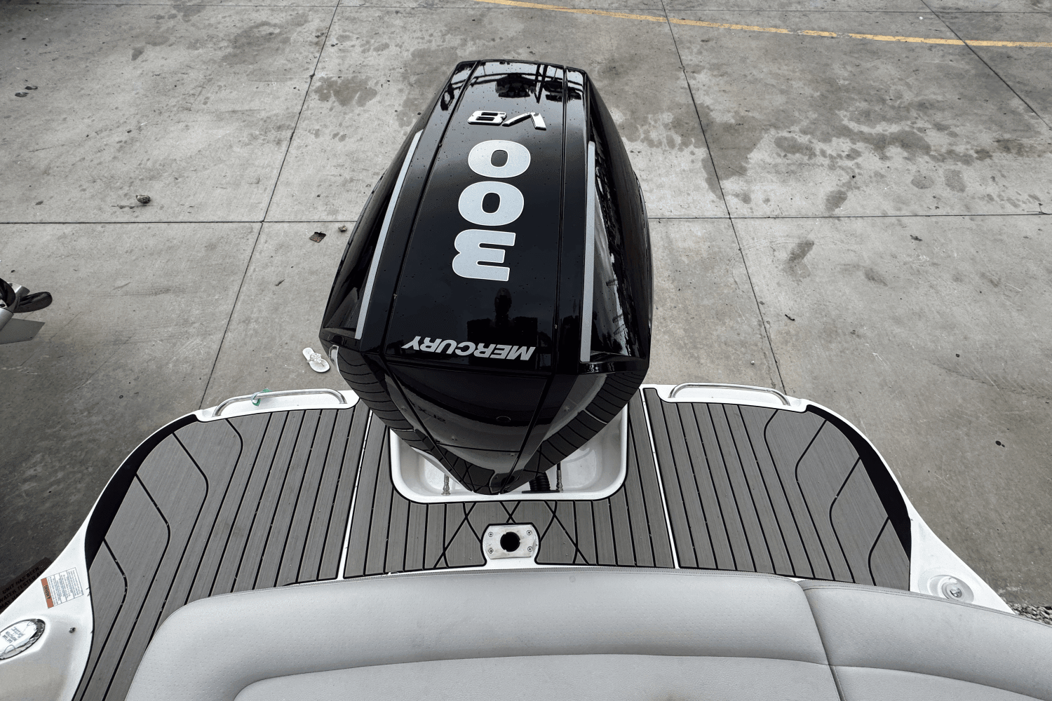 2025 Sea Ray SLX 260 Outboard Image Thumbnail #23