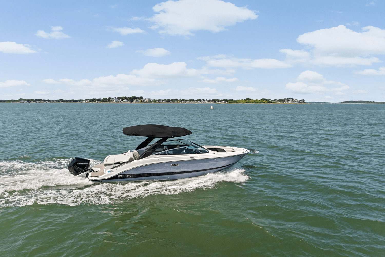 2025 Sea Ray SLX 260 Outboard Image Thumbnail #37