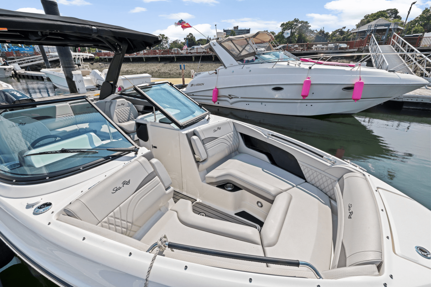 2025 Sea Ray SLX 260 Outboard Image Thumbnail #32