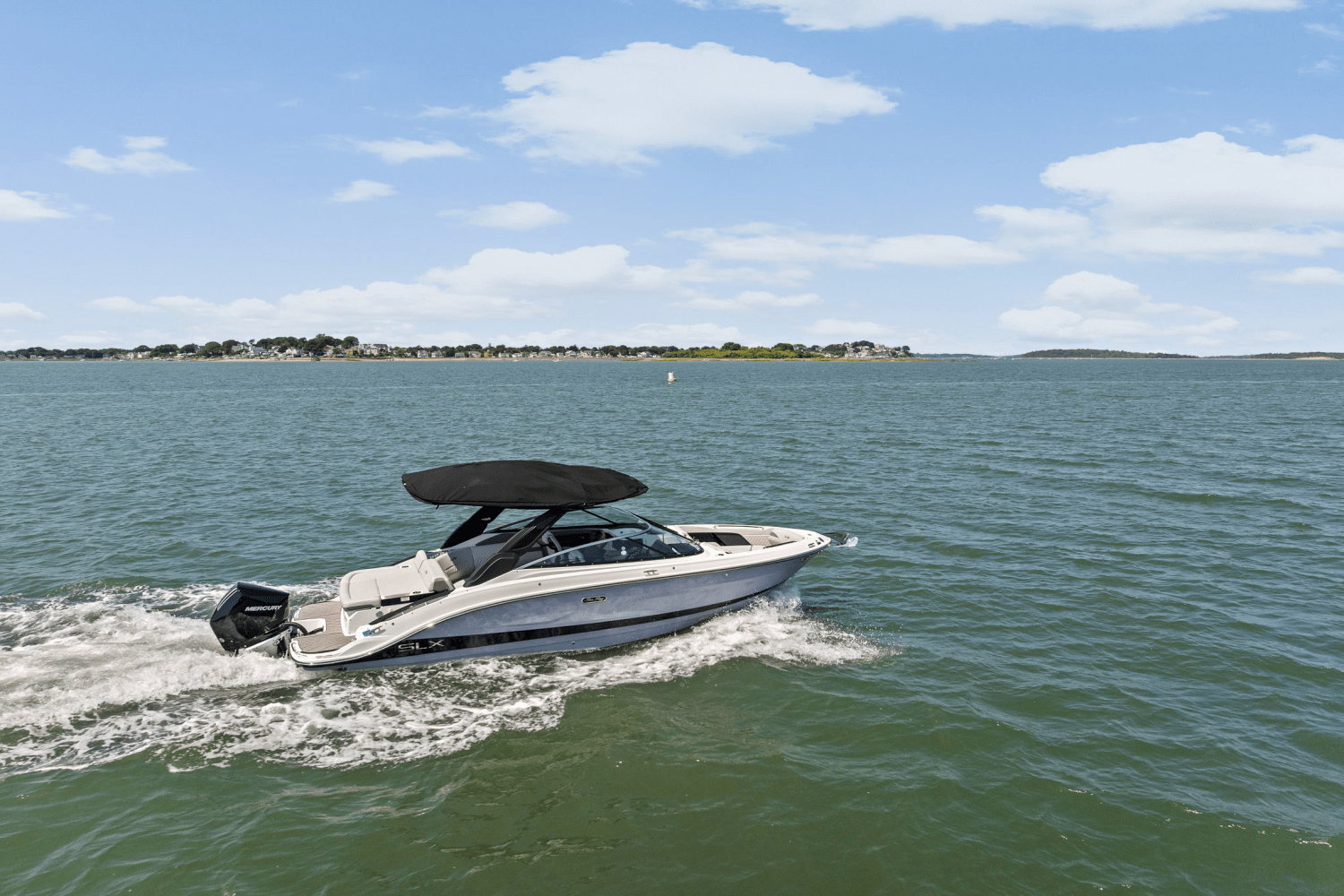 2025 Sea Ray SLX 260 Outboard Image Thumbnail #36