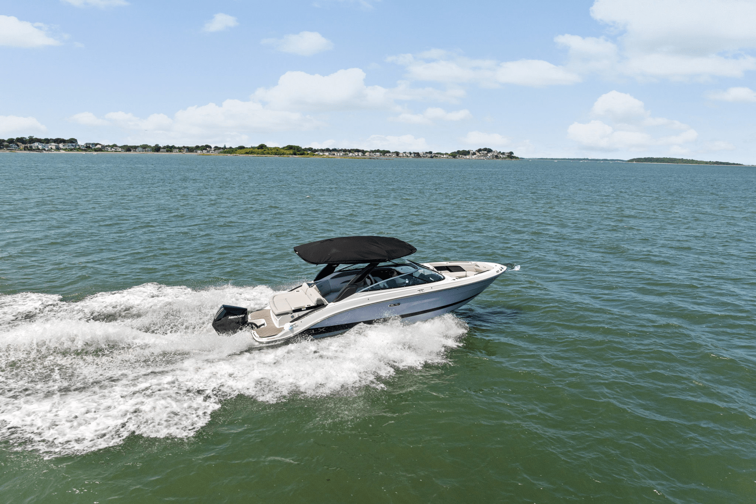 2025 Sea Ray SLX 260 Outboard Image Thumbnail #40