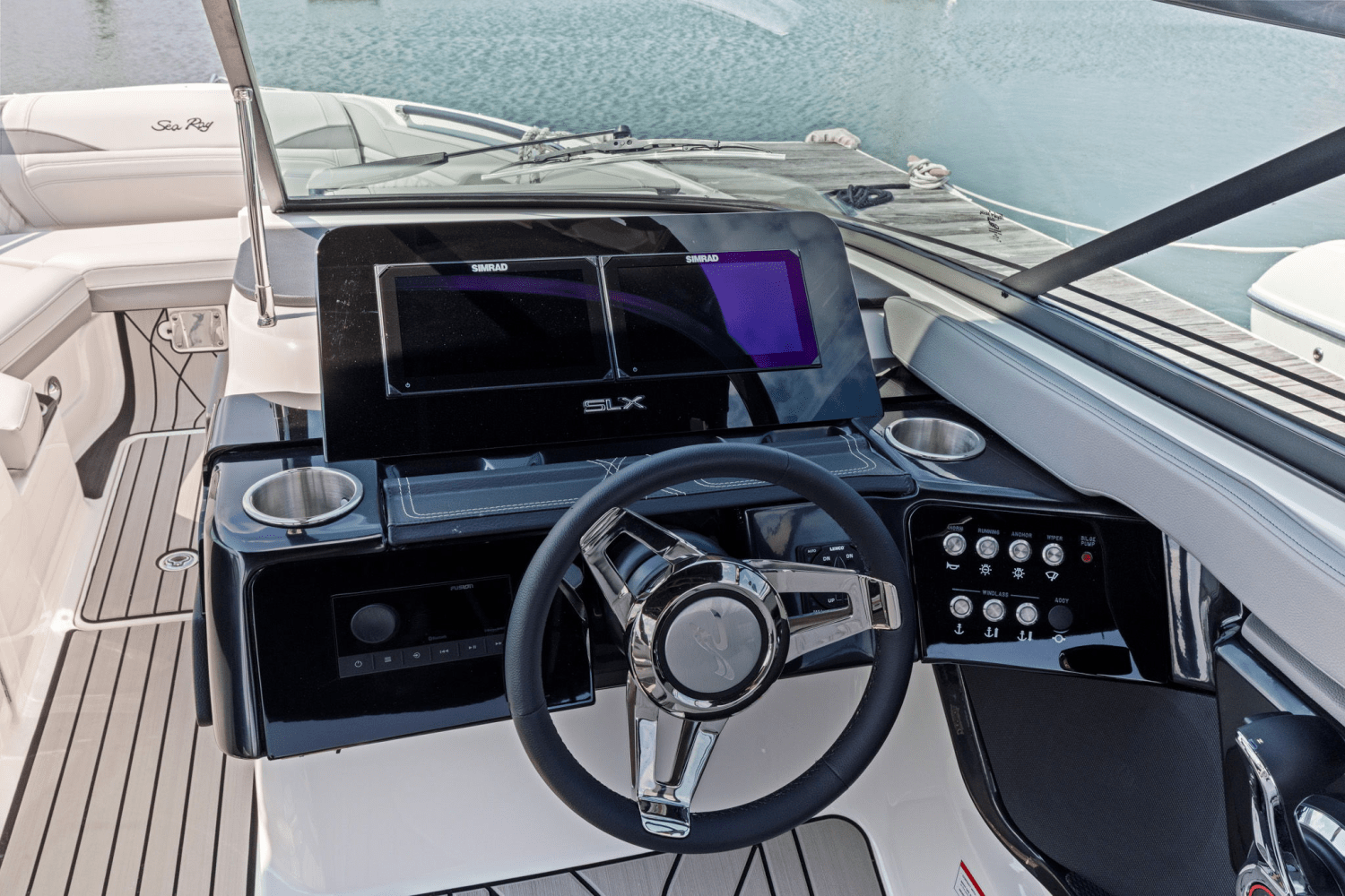 2025 Sea Ray SLX 260 Outboard Image Thumbnail #22