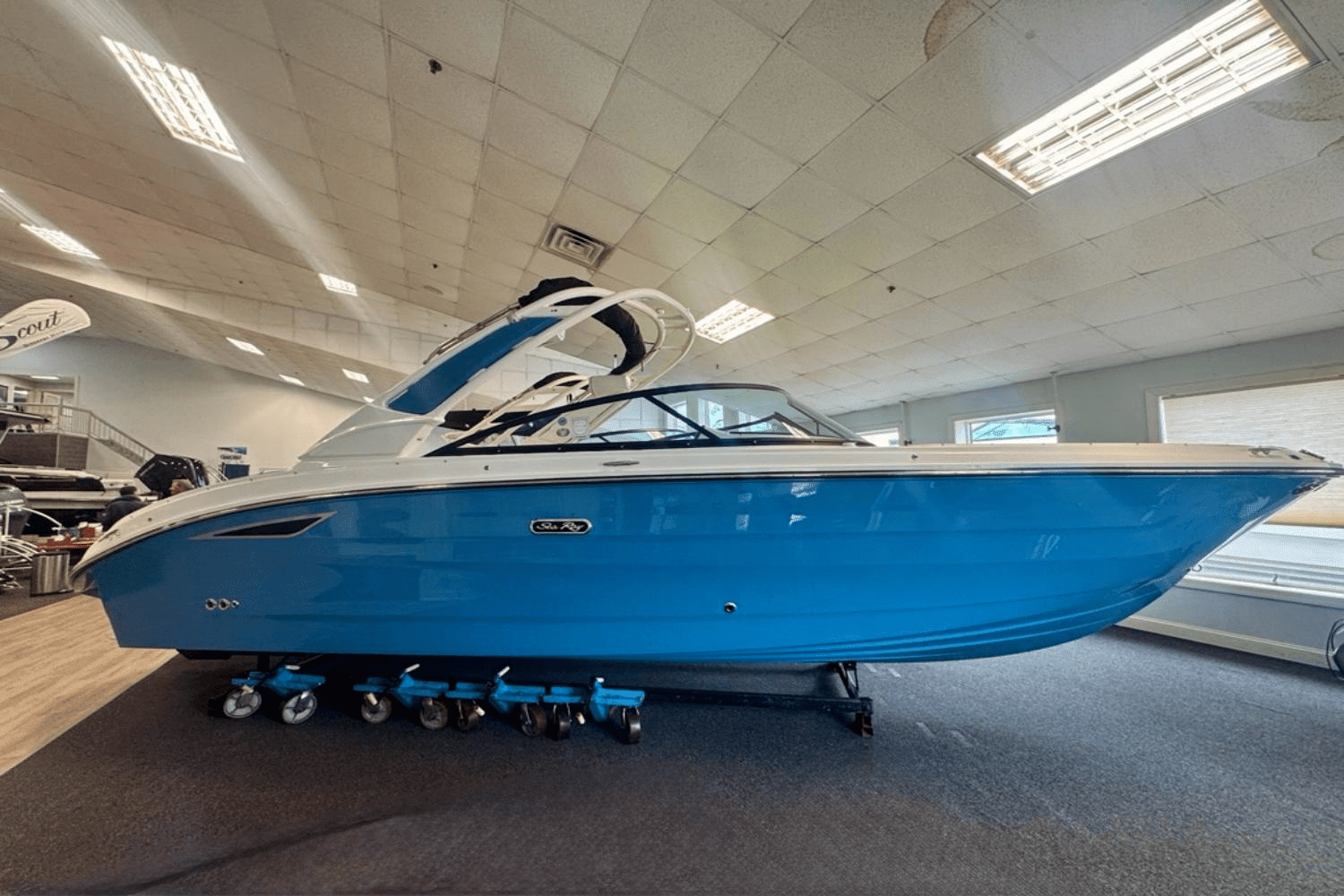2025 Sea Ray SLX 260 Outboard Image Thumbnail #1