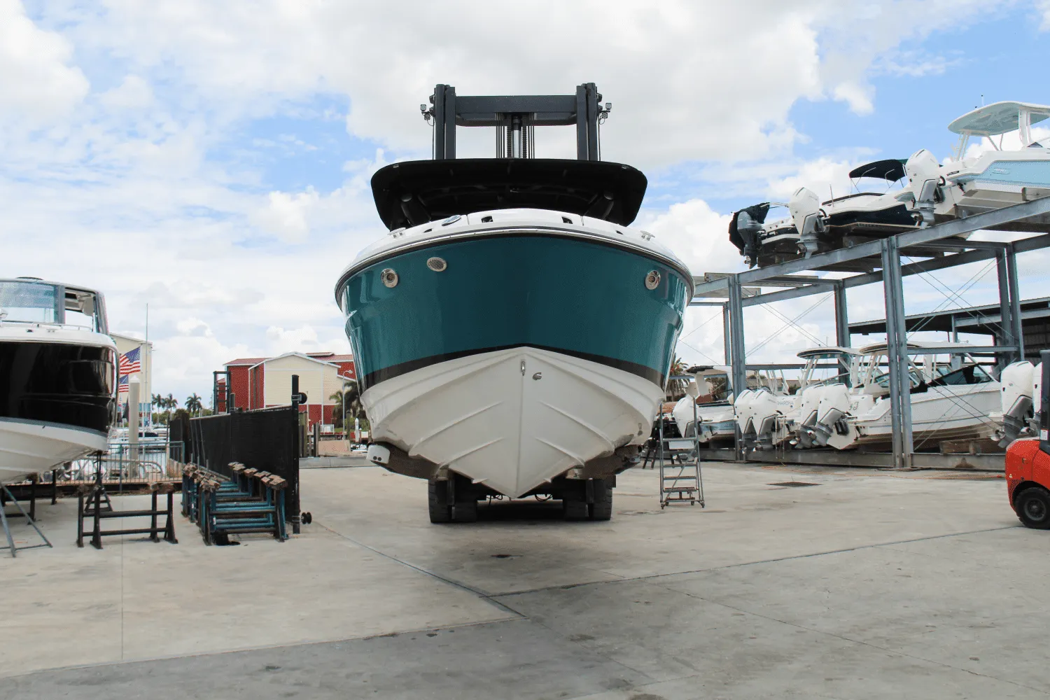 2025 Sea Ray SLX 260 Outboard Image Thumbnail #3