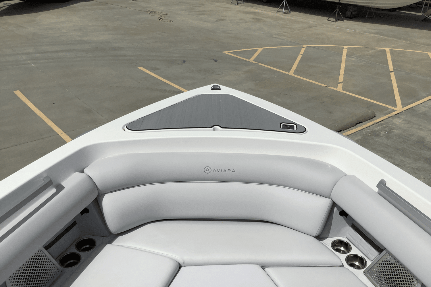 2025 Aviara AV32 Image Thumbnail #34