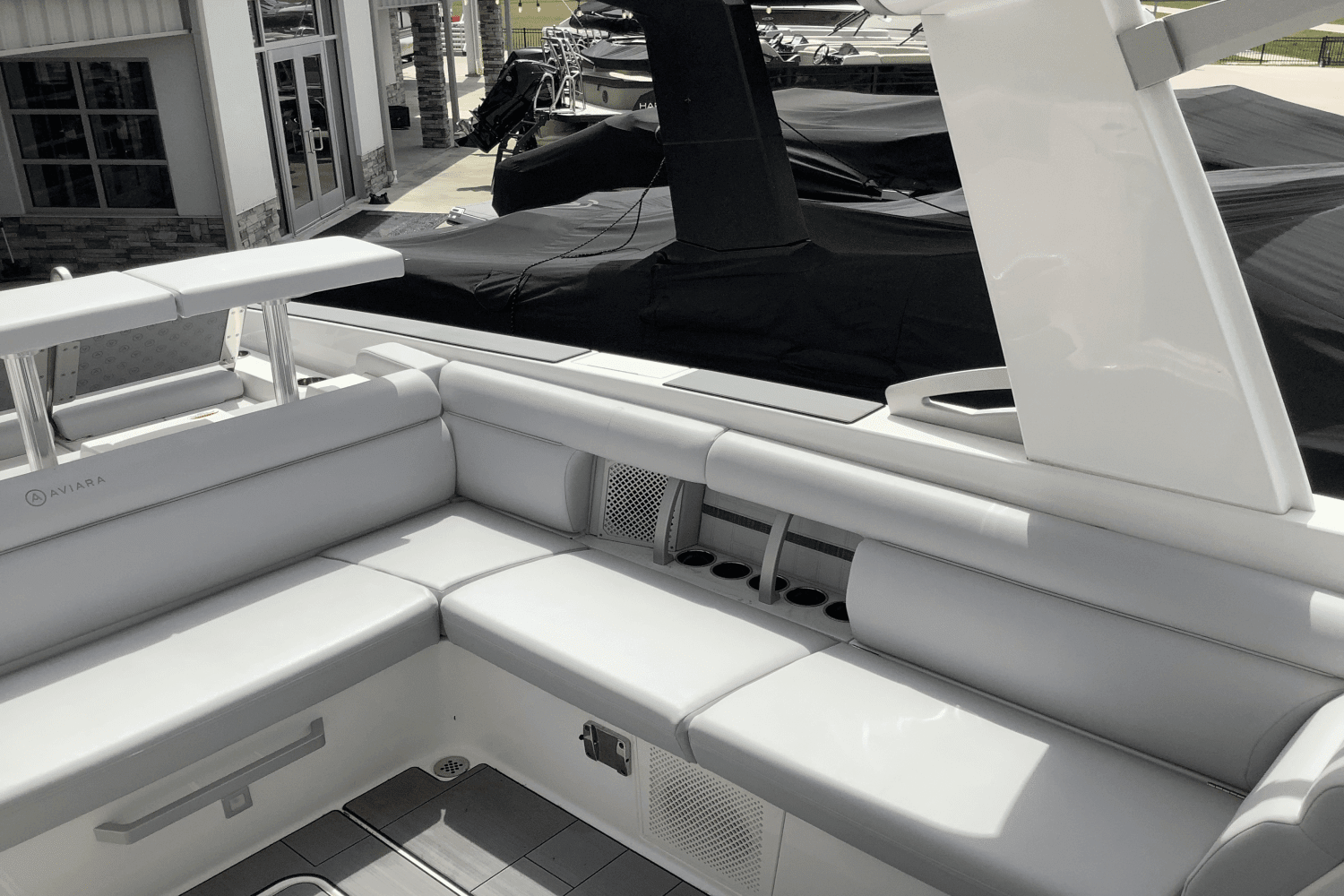 2025 Aviara AV32 Image Thumbnail #24