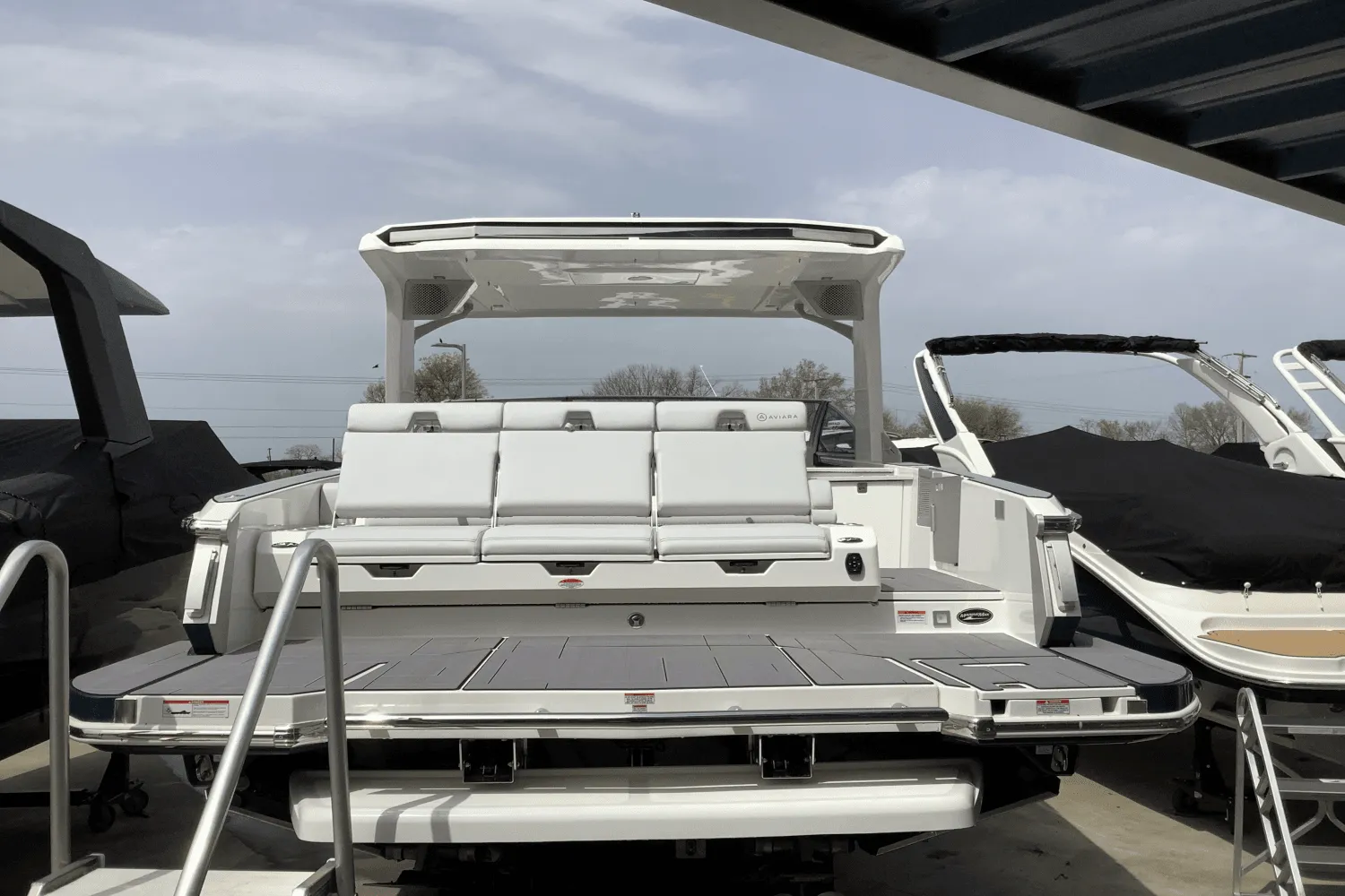 2025 Aviara AV32 Image Thumbnail #6