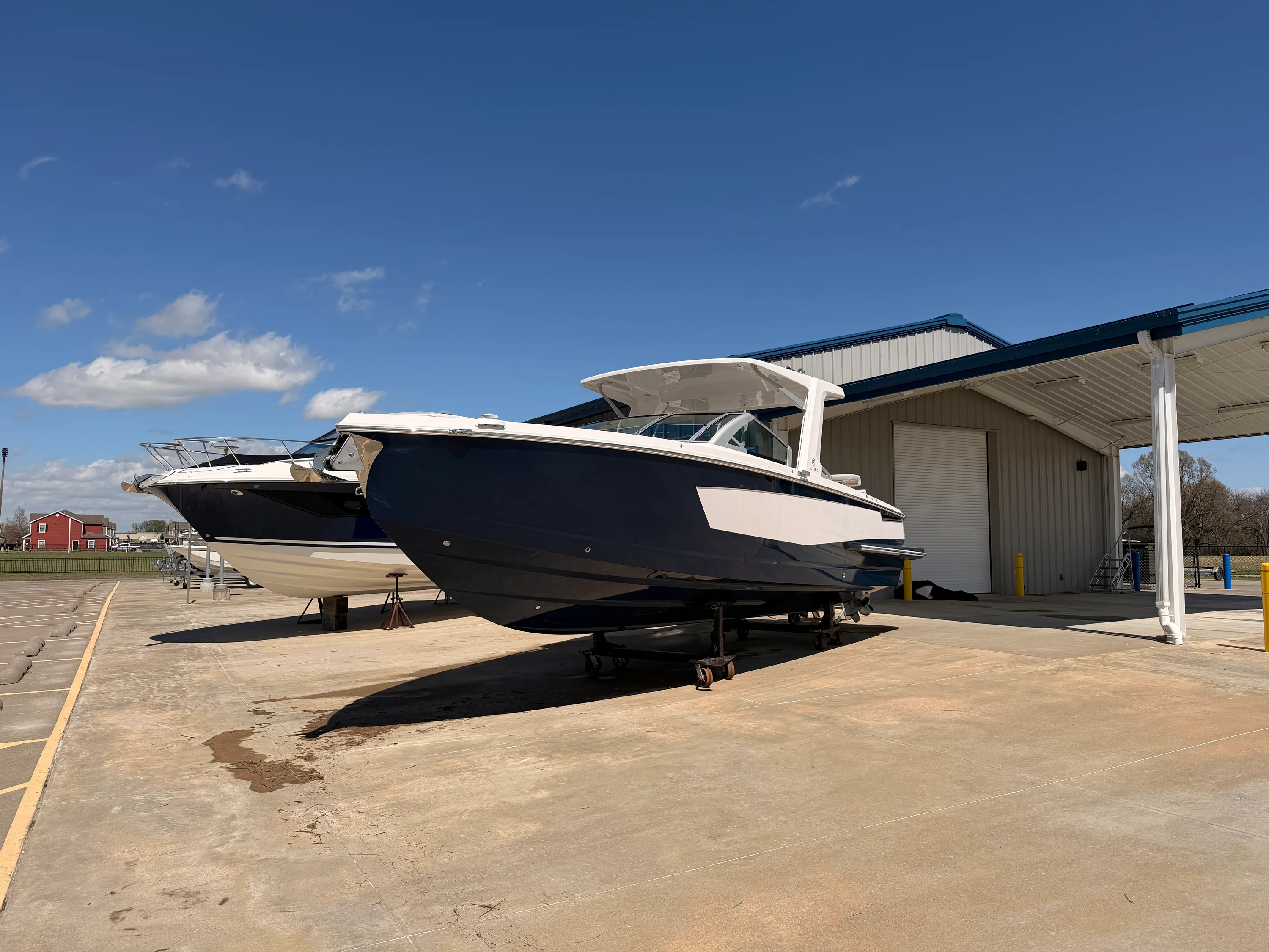 2025 Aviara AV32 Image Thumbnail #1