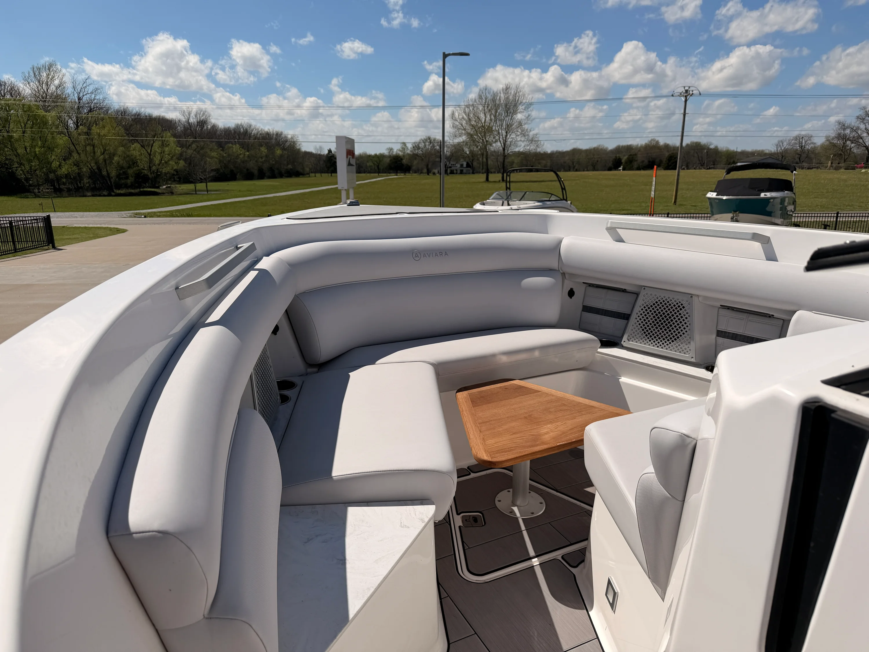 2025 Aviara AV32 Image Thumbnail #25