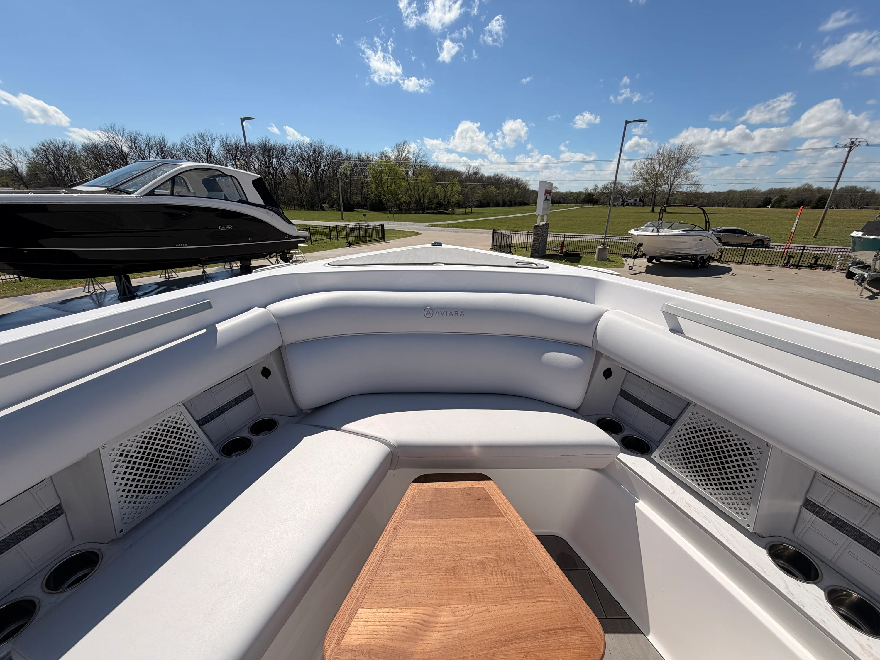 2025 Aviara AV32 Image Thumbnail #27