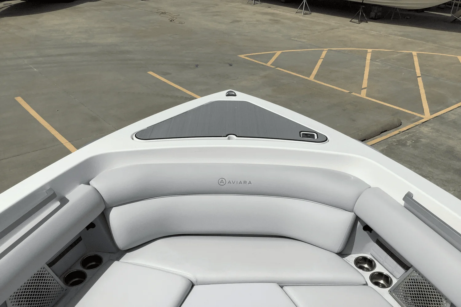 2025 Aviara AV32 Image Thumbnail #31