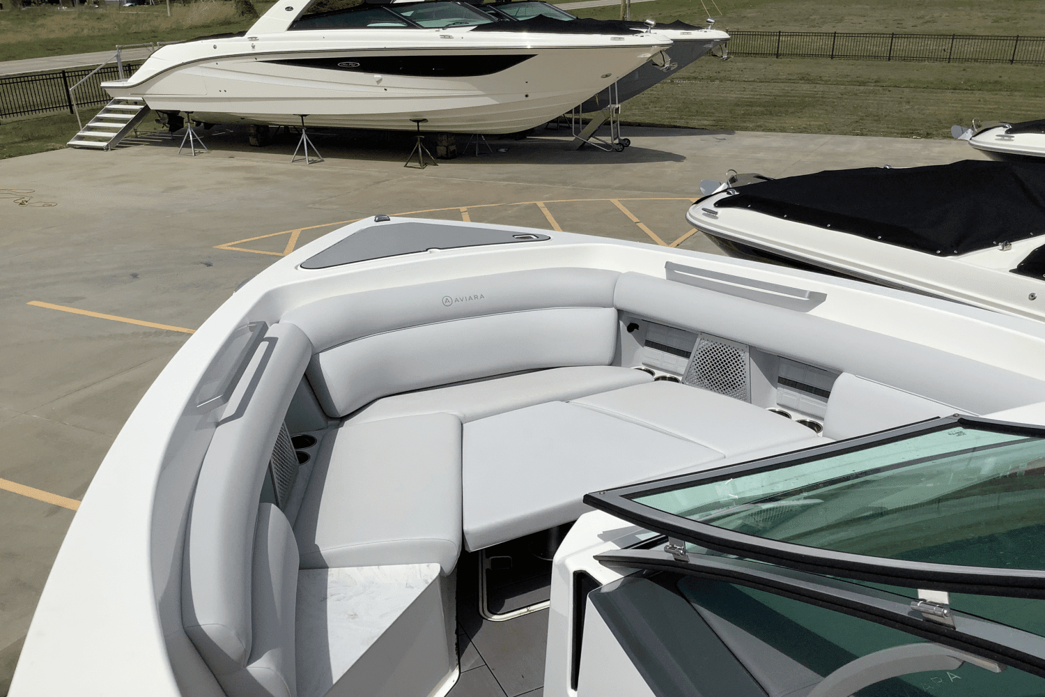 2025 Aviara AV32 Image Thumbnail #30