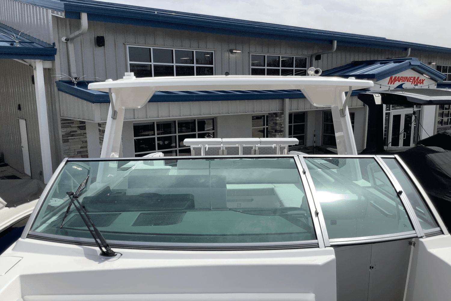 2025 Aviara AV32 Image Thumbnail #33