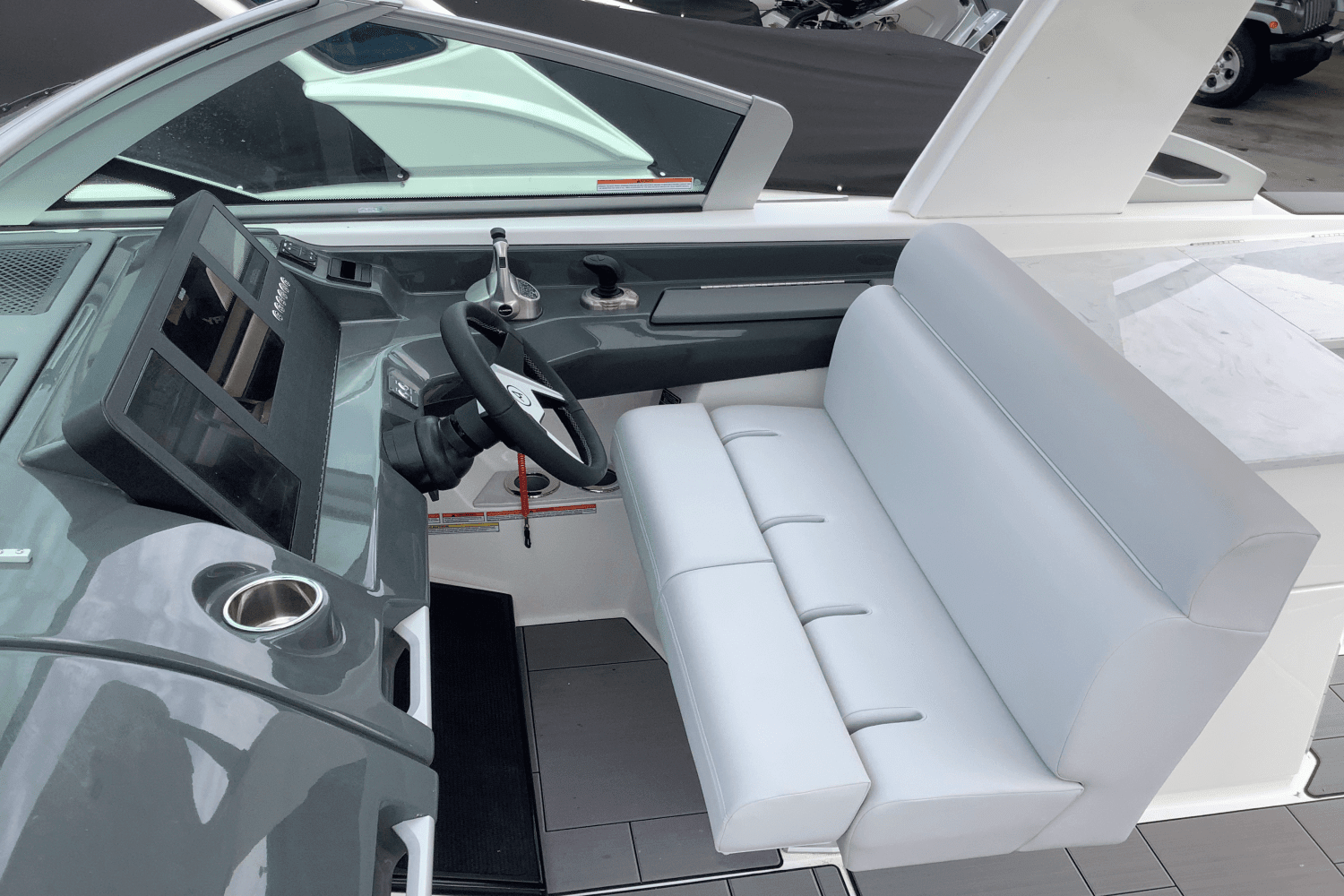 2025 Aviara AV32 Image Thumbnail #16