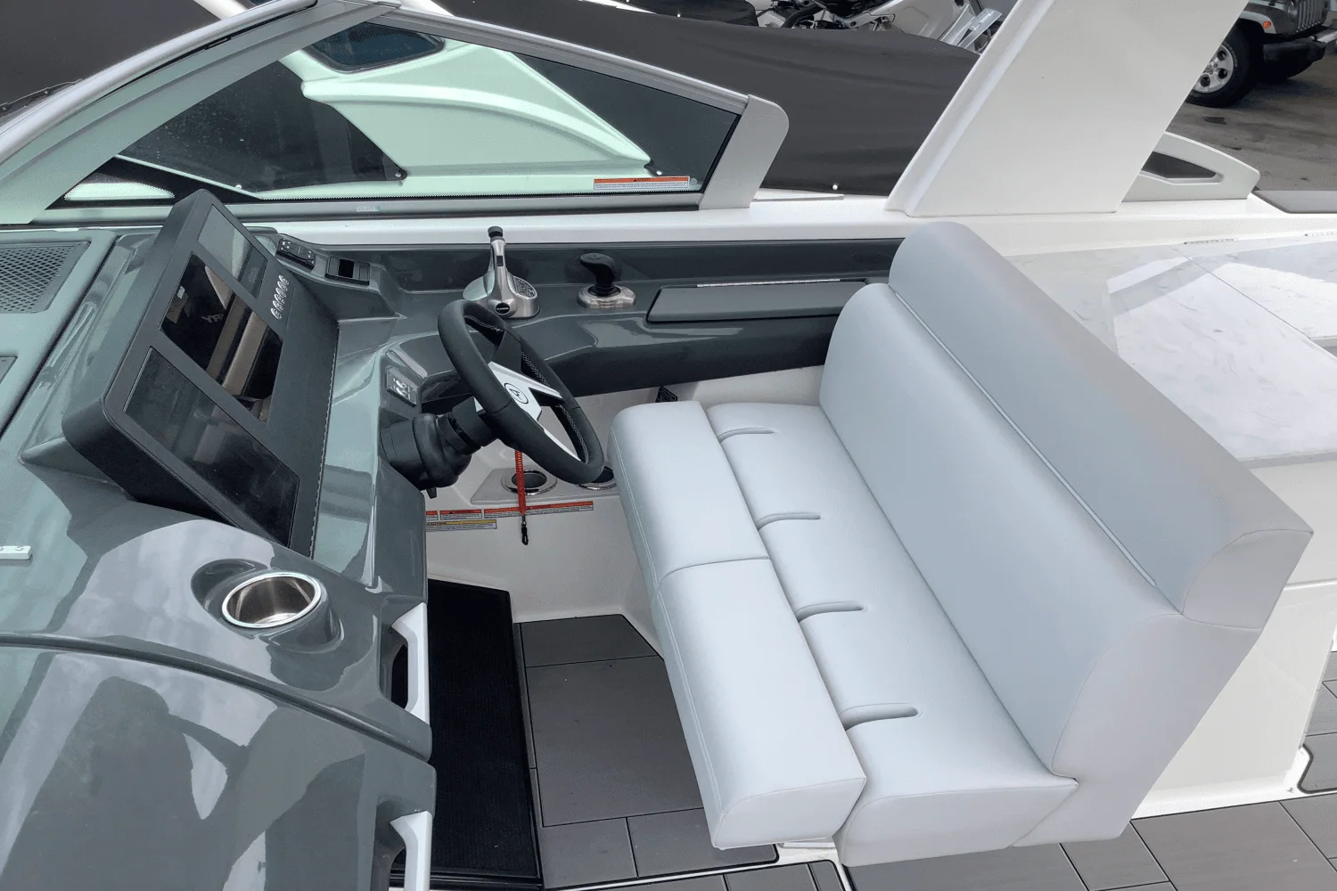 2025 Aviara AV32 Image Thumbnail #16