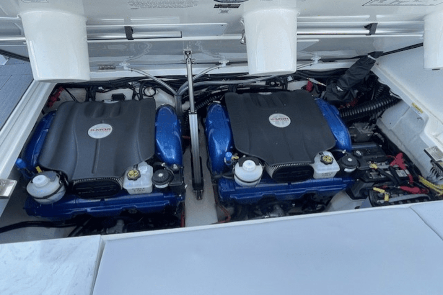 2025 Aviara AV32 Image Thumbnail #4