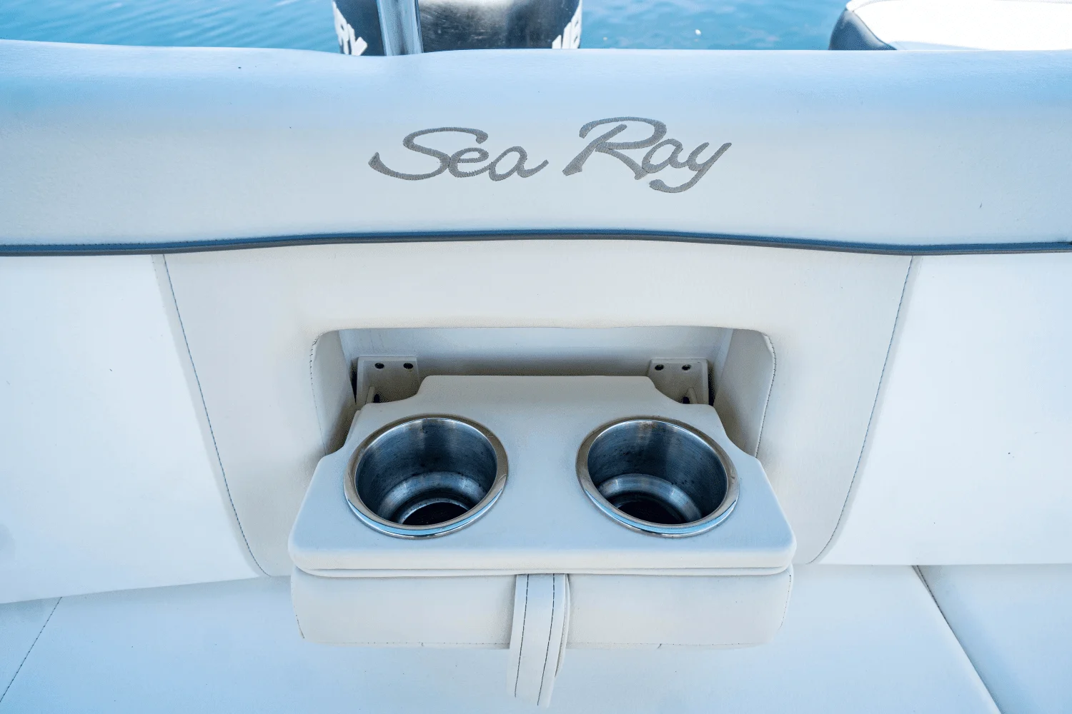 2014 Sea Ray 240 SUNDECK OUTBOARD Image Thumbnail #12