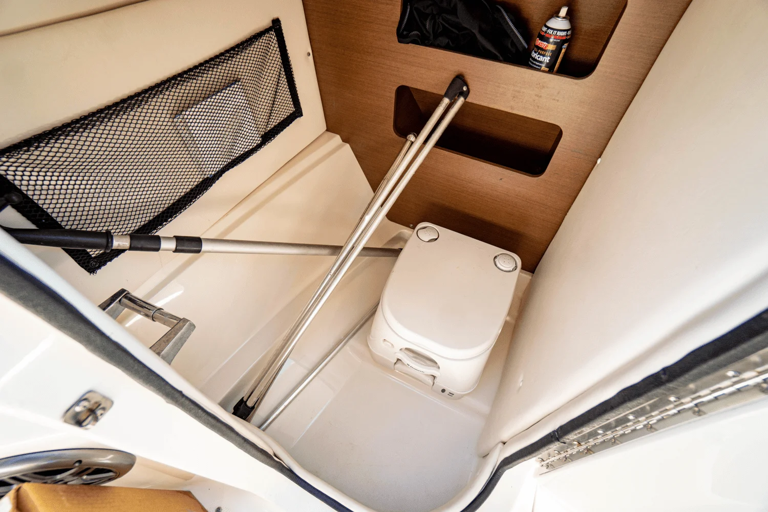 2014 Sea Ray 240 SUNDECK OUTBOARD Image Thumbnail #18