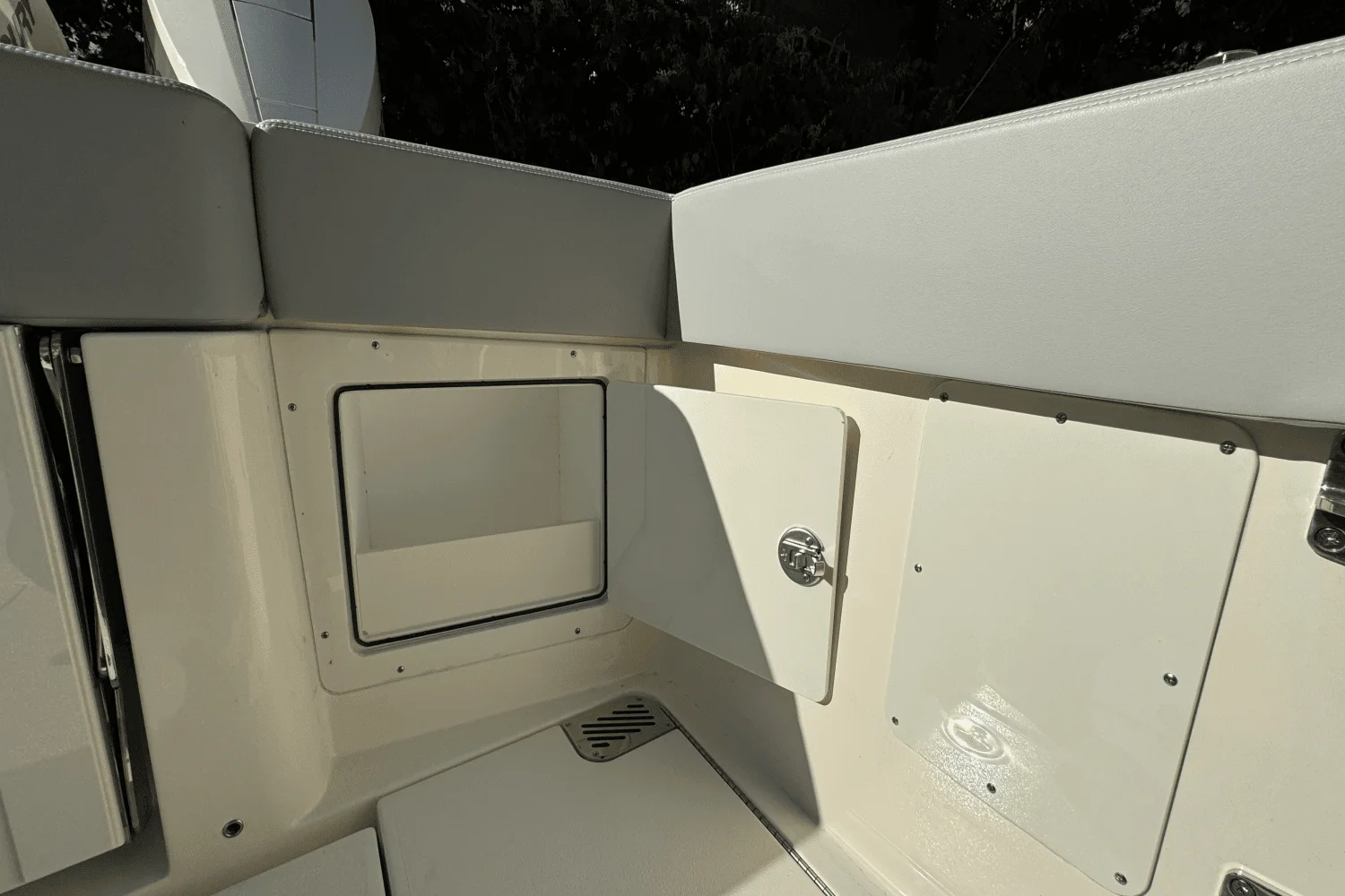 2025 Scout 357 LXF Image Thumbnail #23