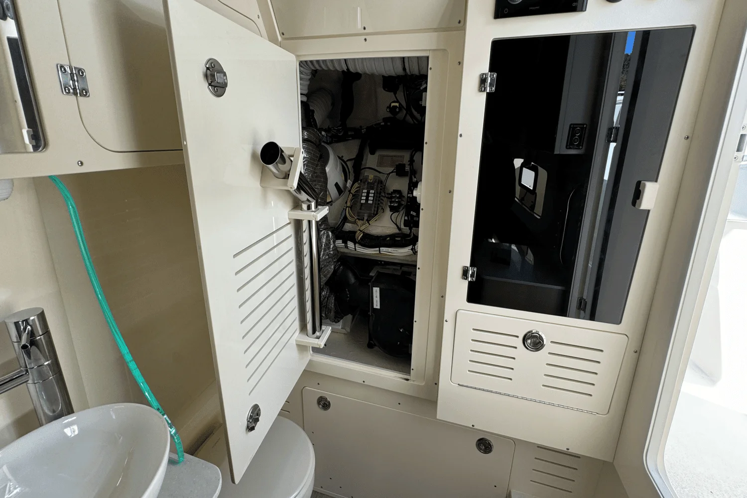 2025 Scout 357 LXF Image Thumbnail #66