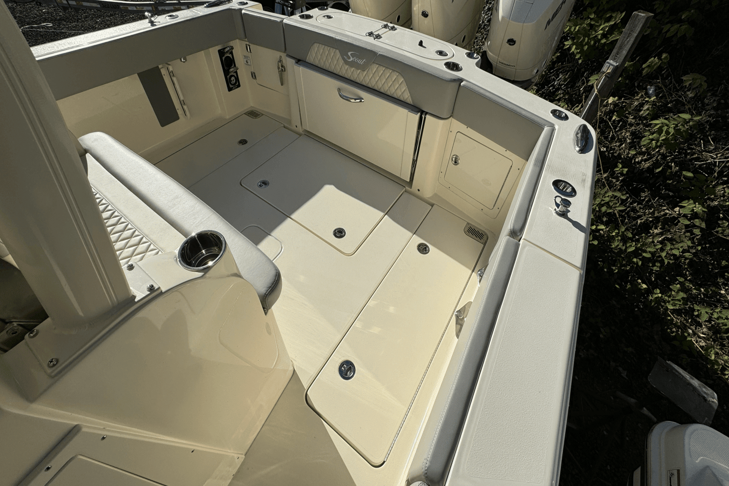 2025 Scout 357 LXF Image Thumbnail #13