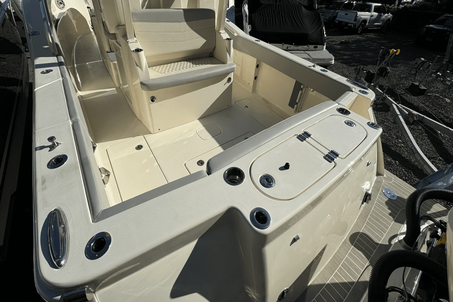 2025 Scout 357 LXF Image Thumbnail #3