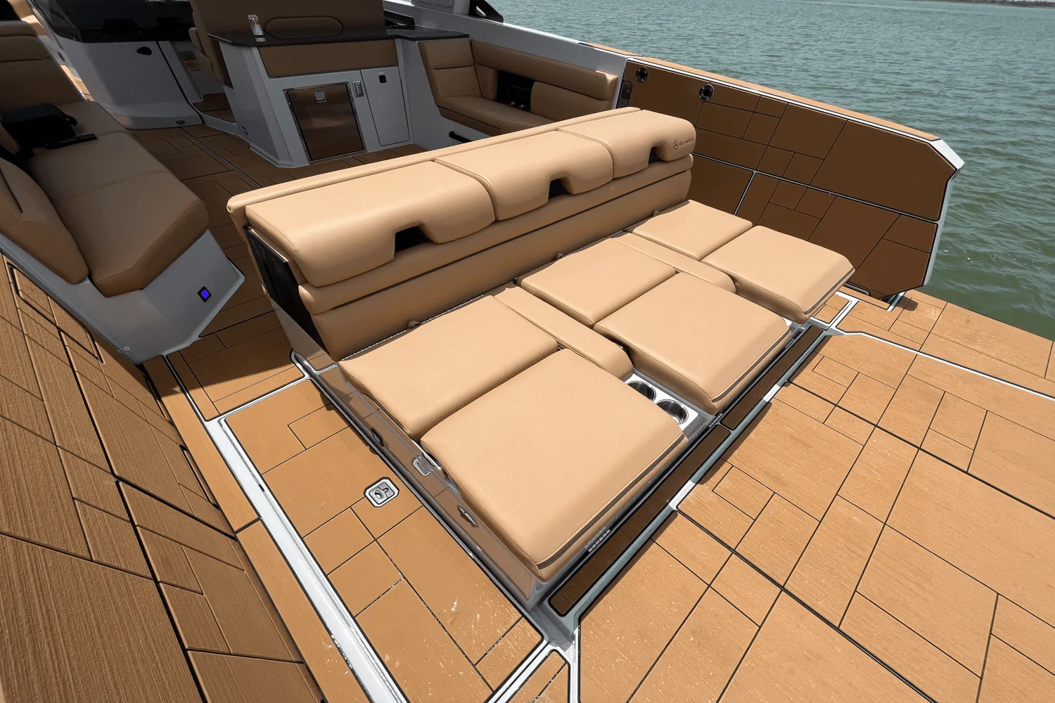 2025 Aviara AV40 Image Thumbnail #20