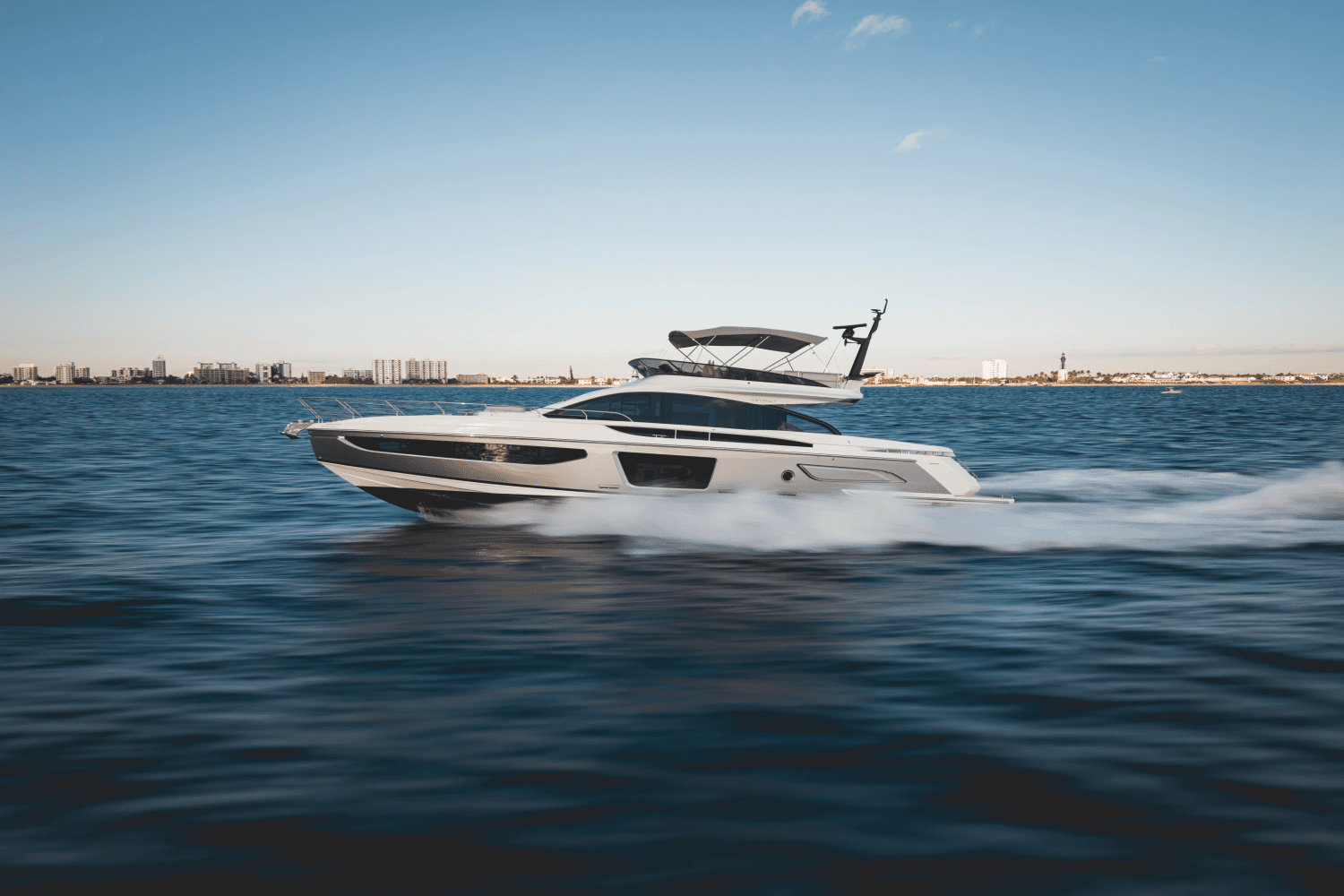 2025 Azimut S7 Image Thumbnail #6