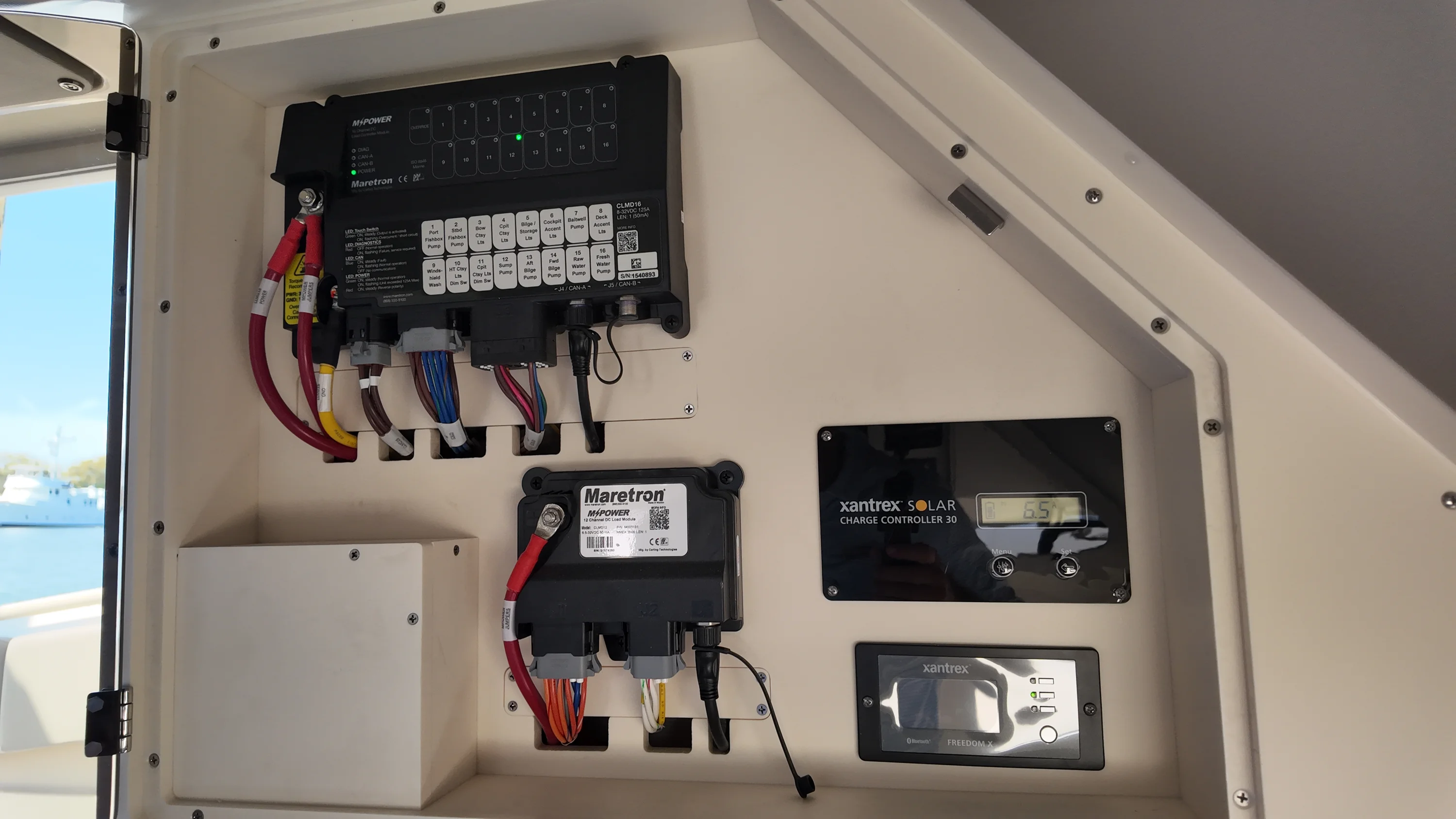 2025 Scout 357 LXF Image Thumbnail #38