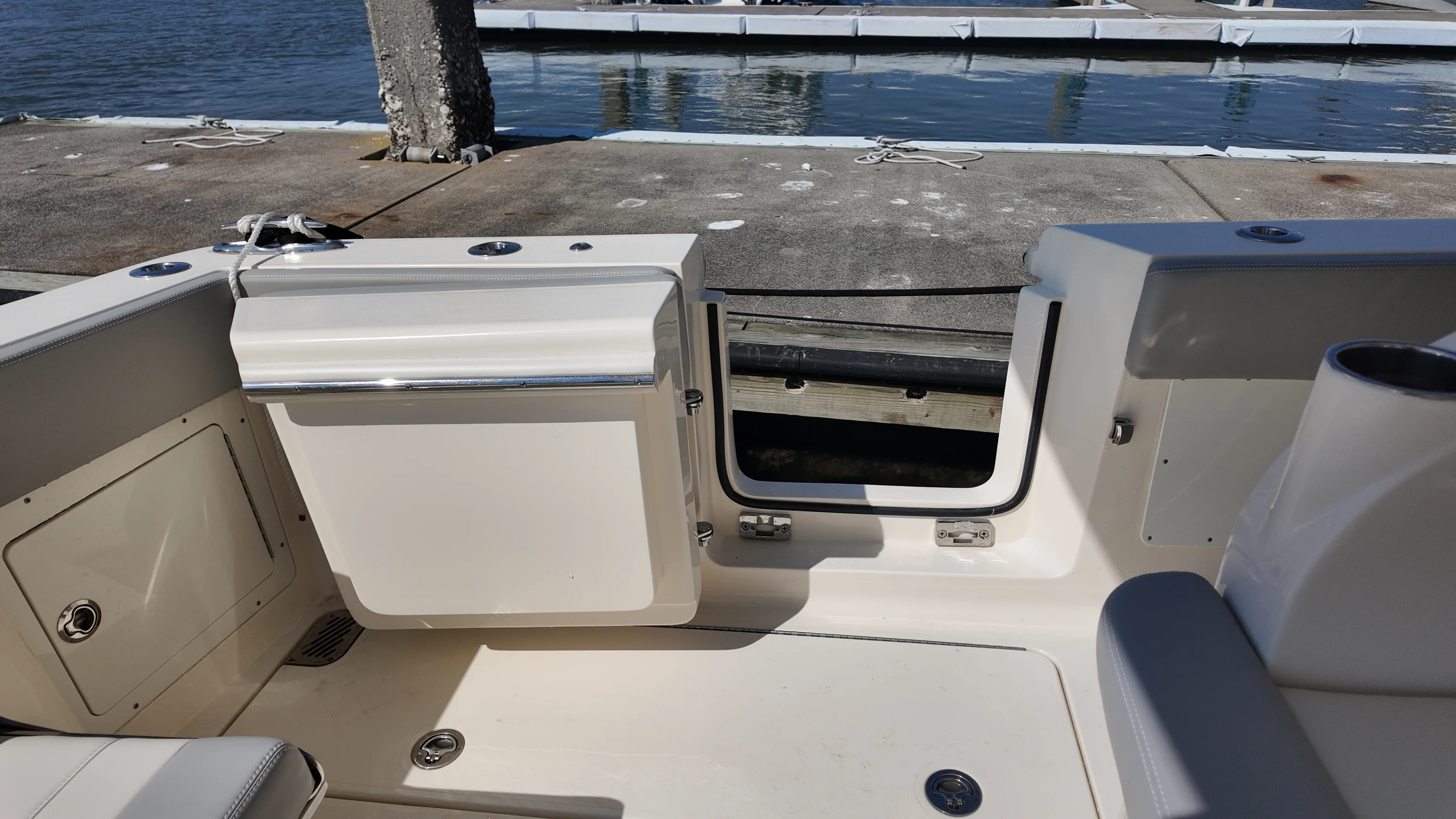 2025 Scout 357 LXF Image Thumbnail #14