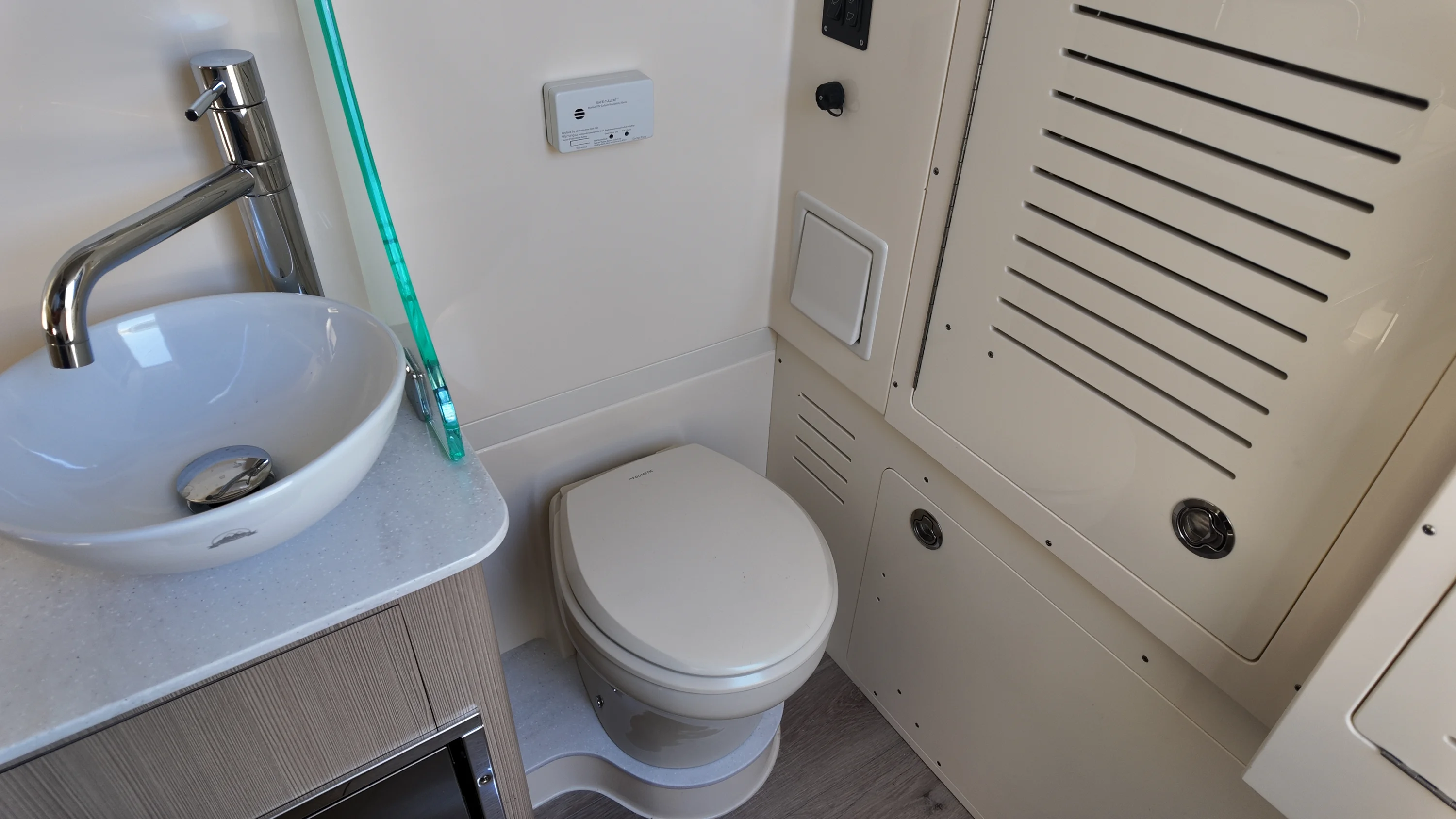 2025 Scout 357 LXF Image Thumbnail #32