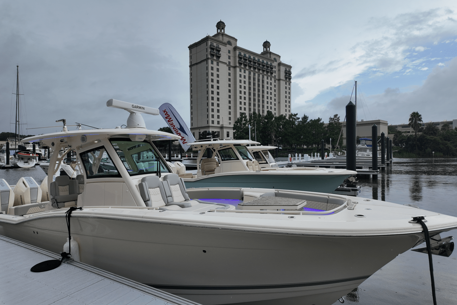 2025 Scout 357 LXF Image Thumbnail #1