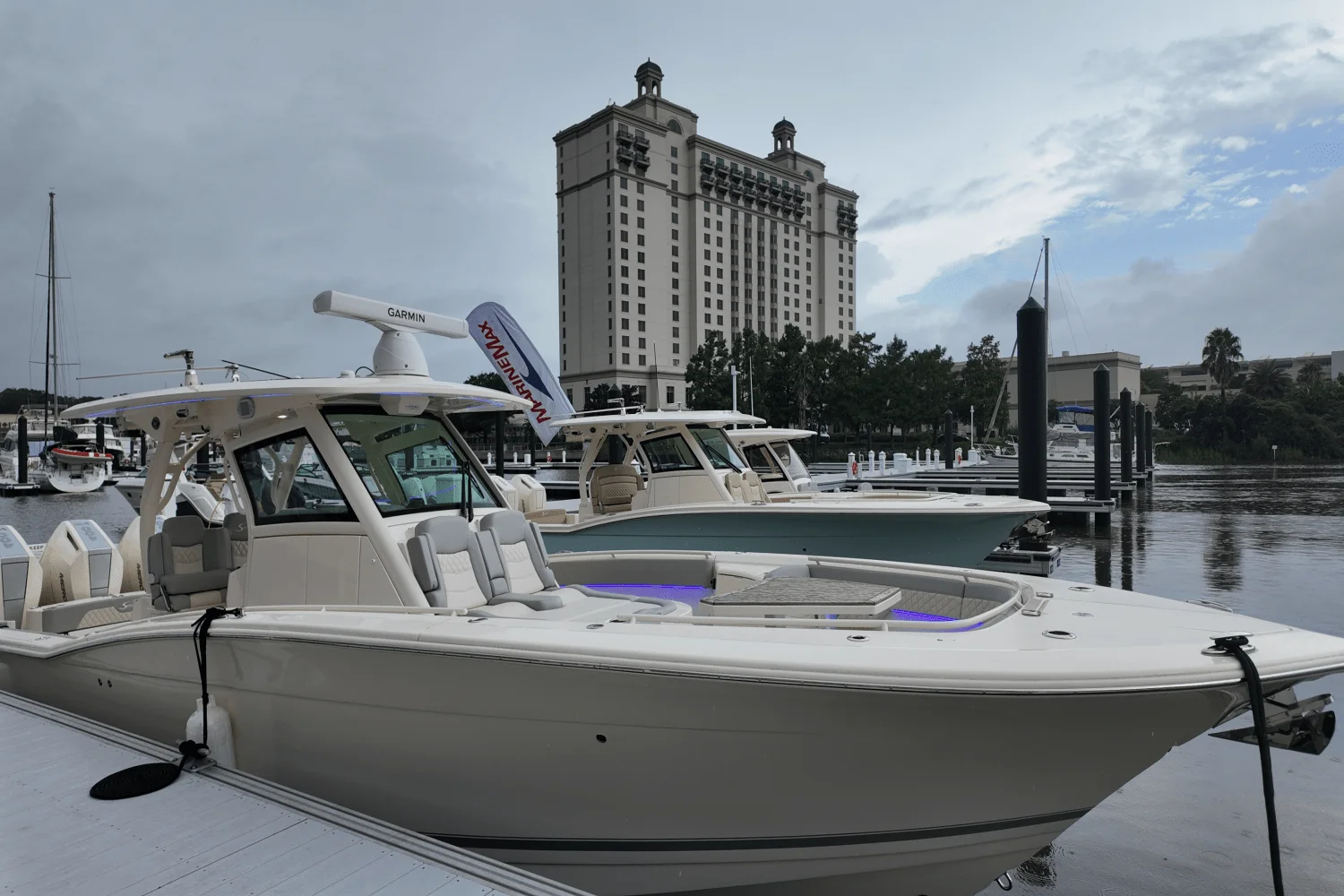 2025 Scout 357 LXF Image Thumbnail #1