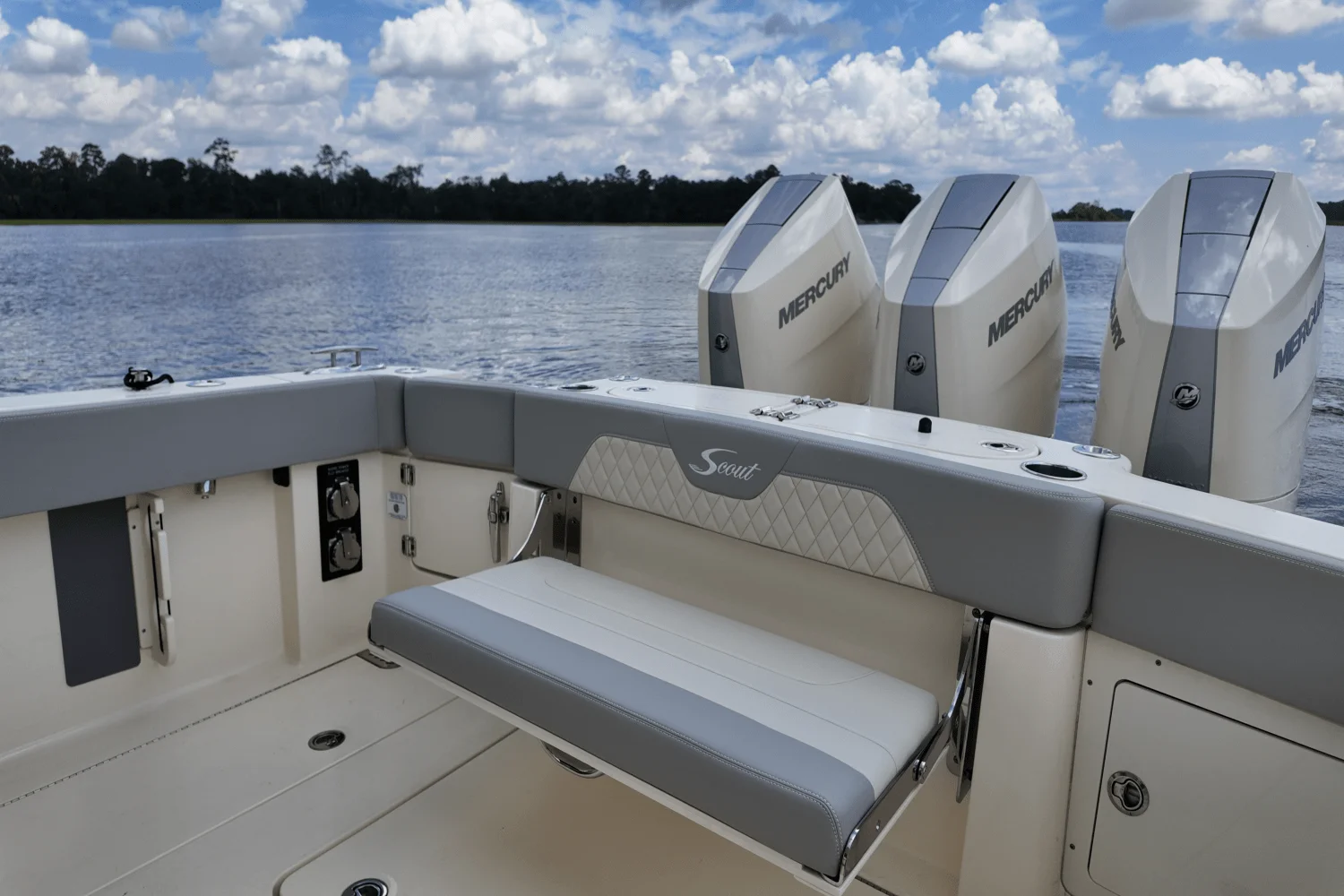 2025 Scout 357 LXF Image Thumbnail #14