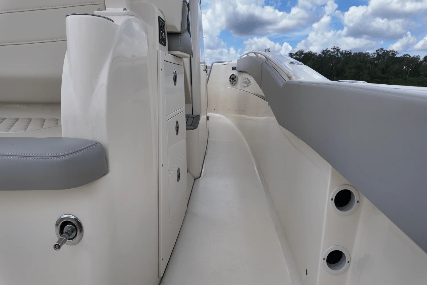 2025 Scout 357 LXF Image Thumbnail #8