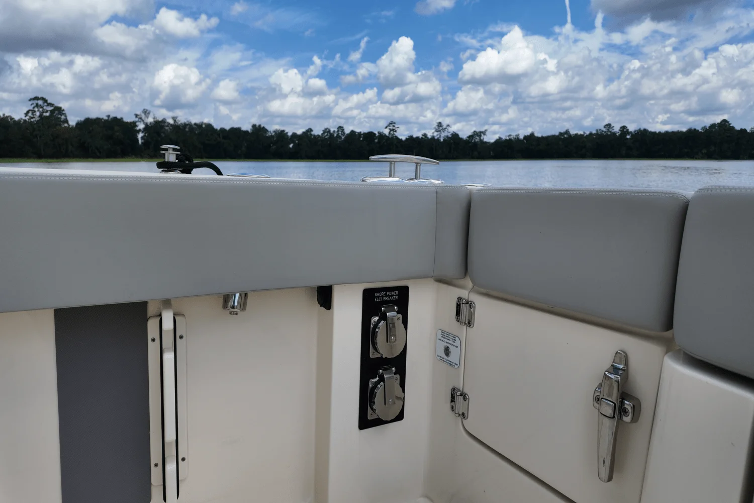 2025 Scout 357 LXF Image Thumbnail #9