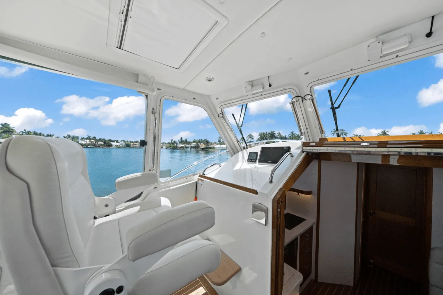 2021 MJM 43ZI Image Thumbnail #25