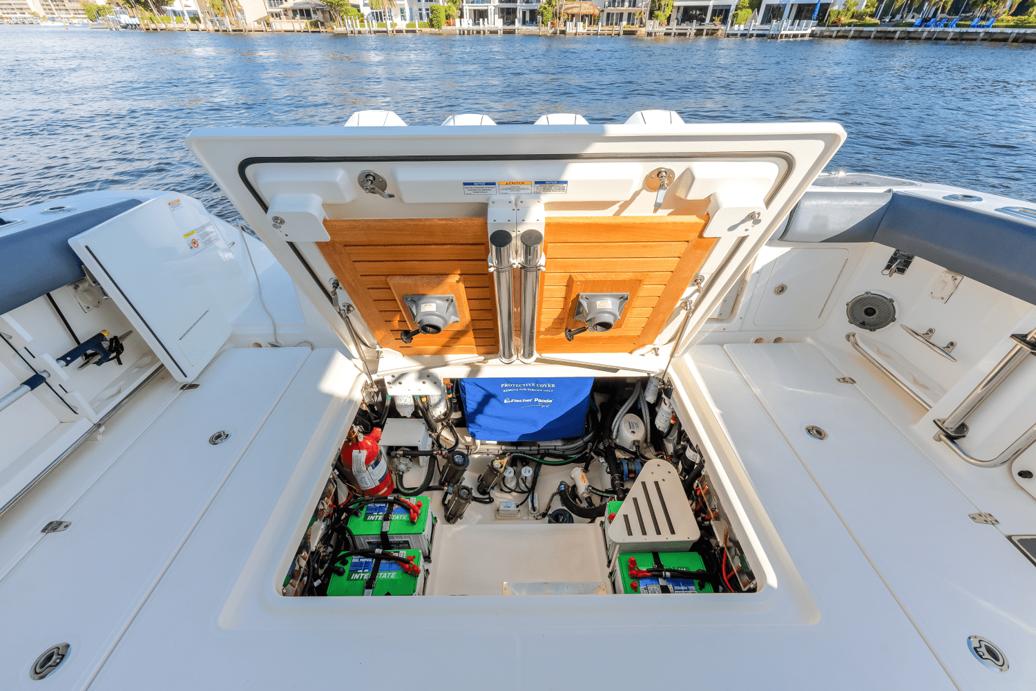 2021 Boston Whaler 420 Outrage Image Thumbnail #32