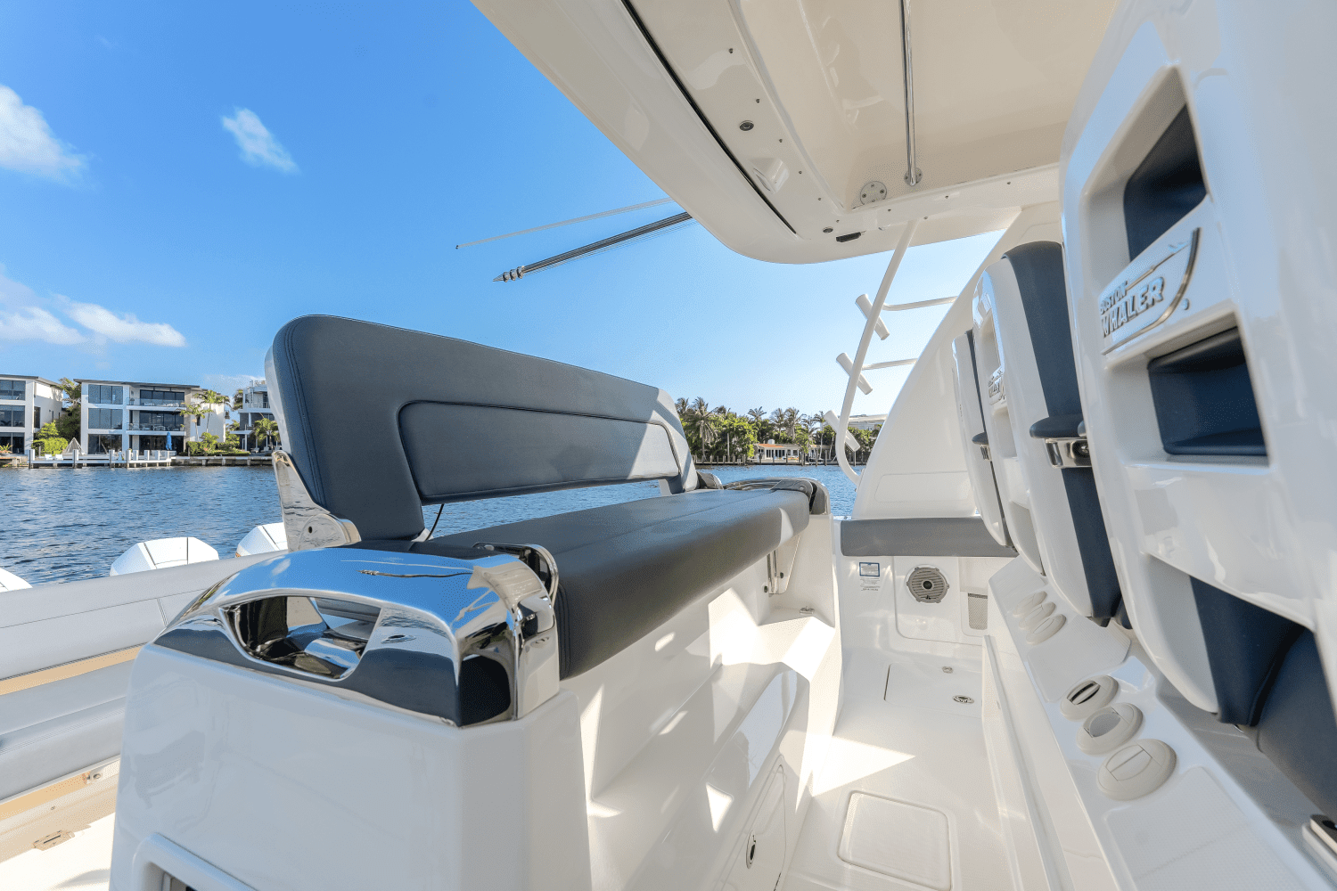 2021 Boston Whaler 420 Outrage Image Thumbnail #25