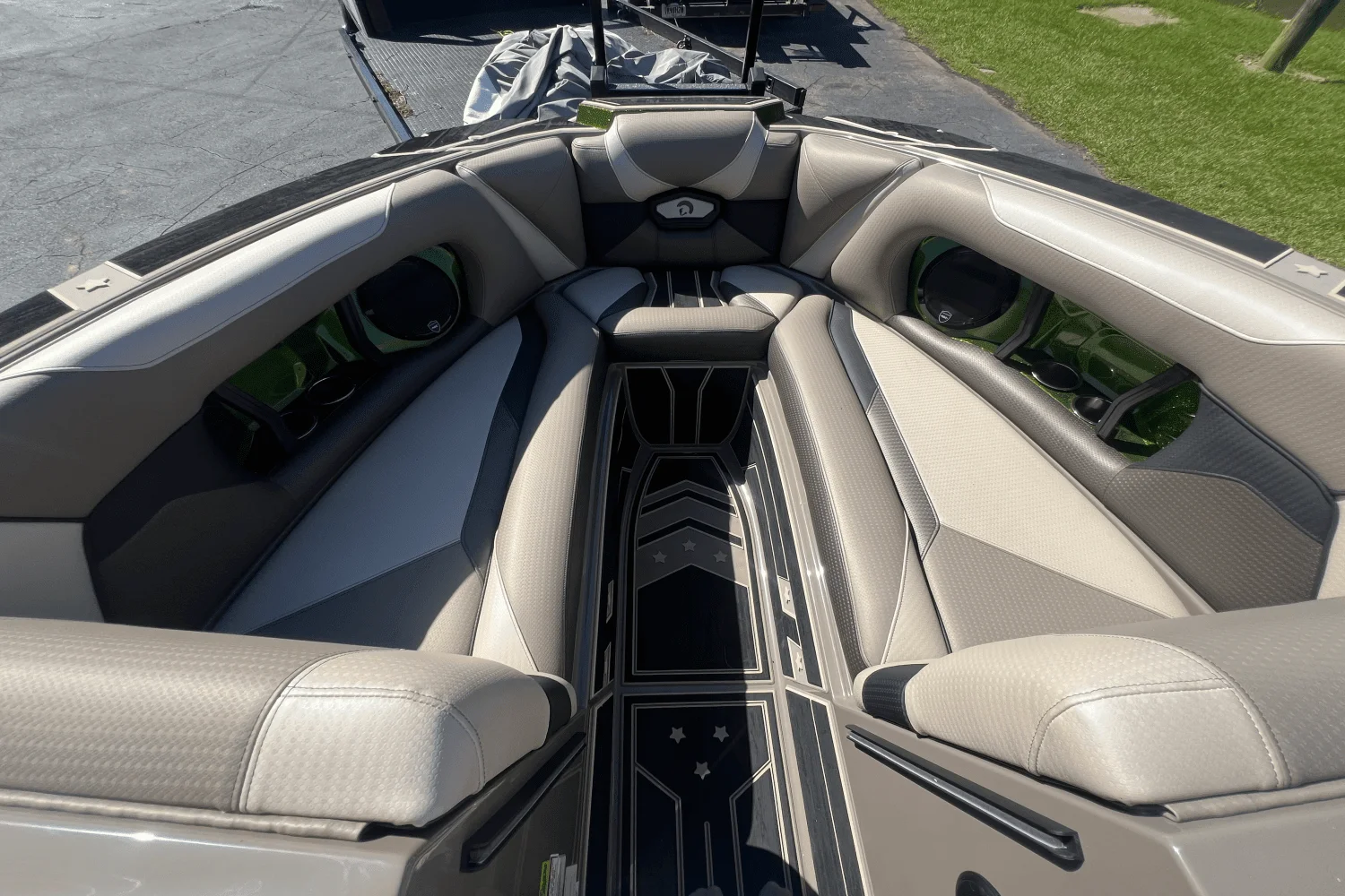 2023 Centurion RI265 Image Thumbnail #27