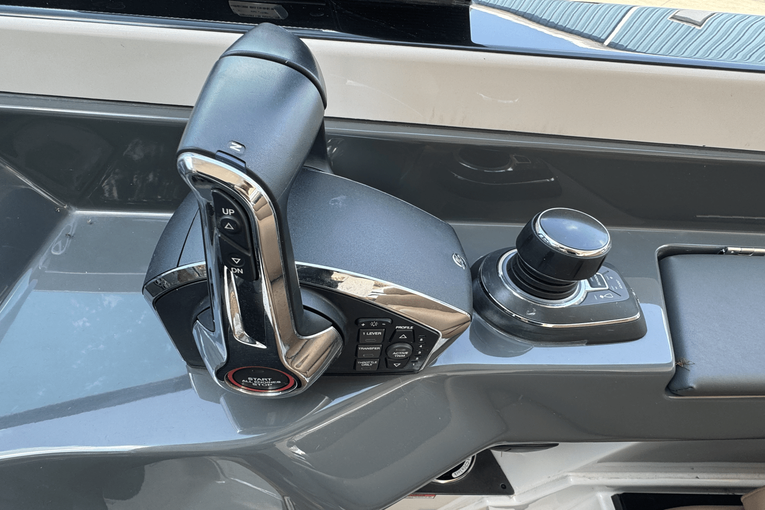 2024 Aviara AV36 Outboard Image Thumbnail #6