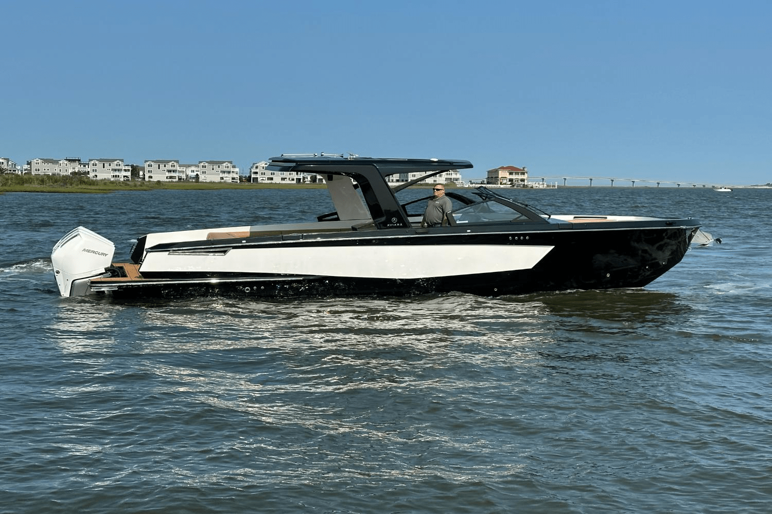 2024 Aviara AV36 Outboard Image Thumbnail #2