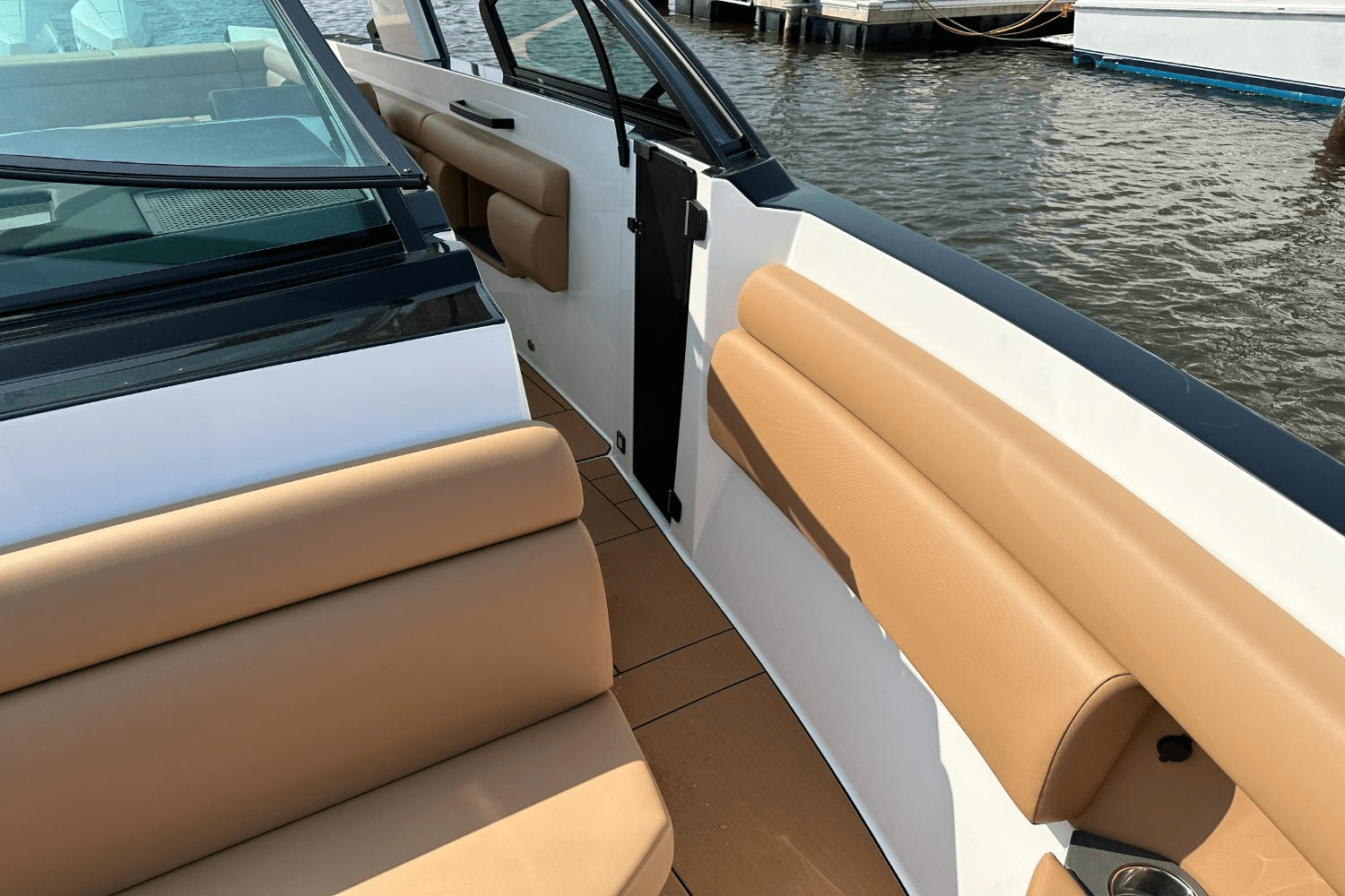 2024 Aviara AV36 Outboard Image Thumbnail #53