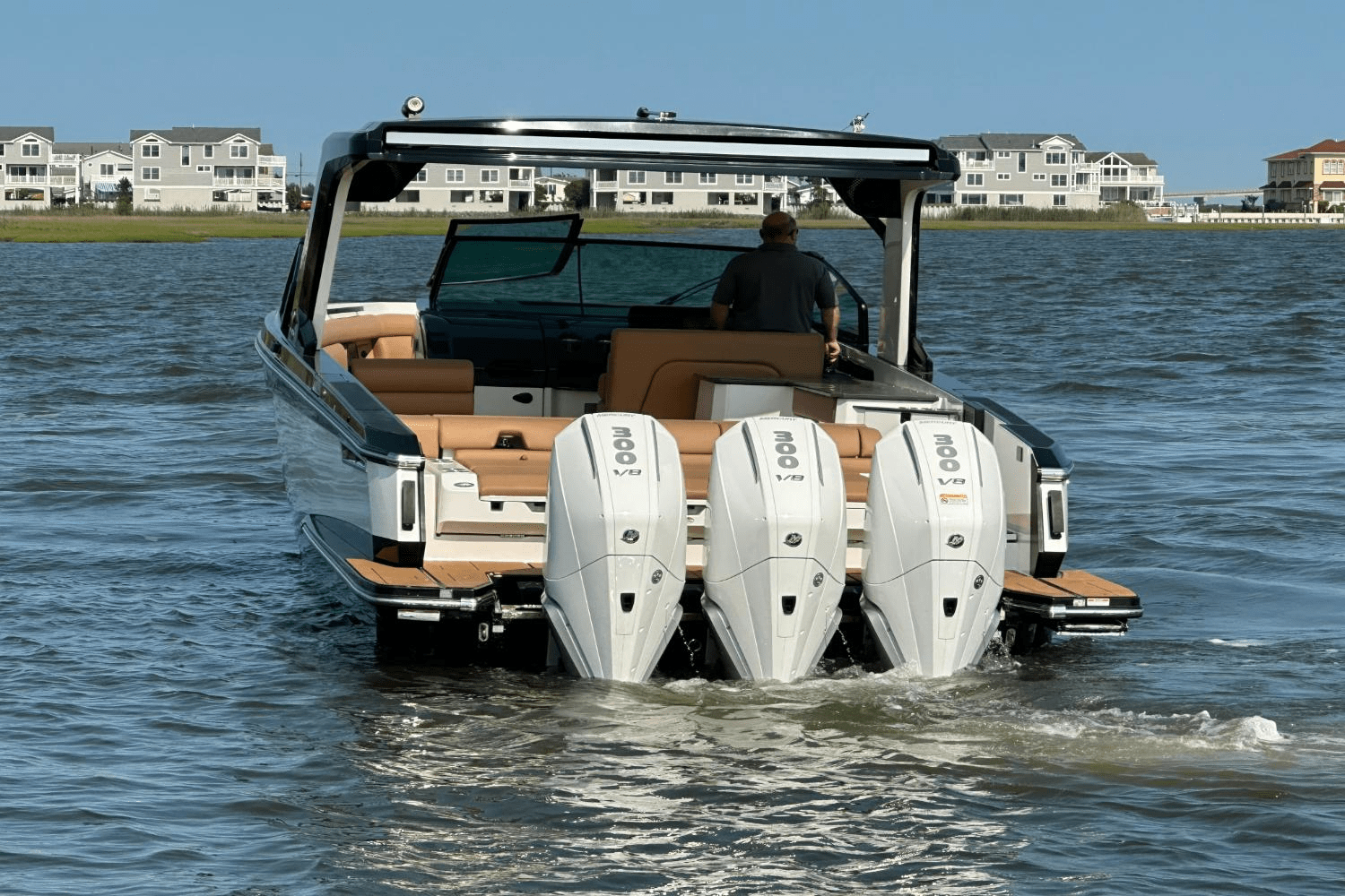 2024 Aviara AV36 Outboard Image Thumbnail #25